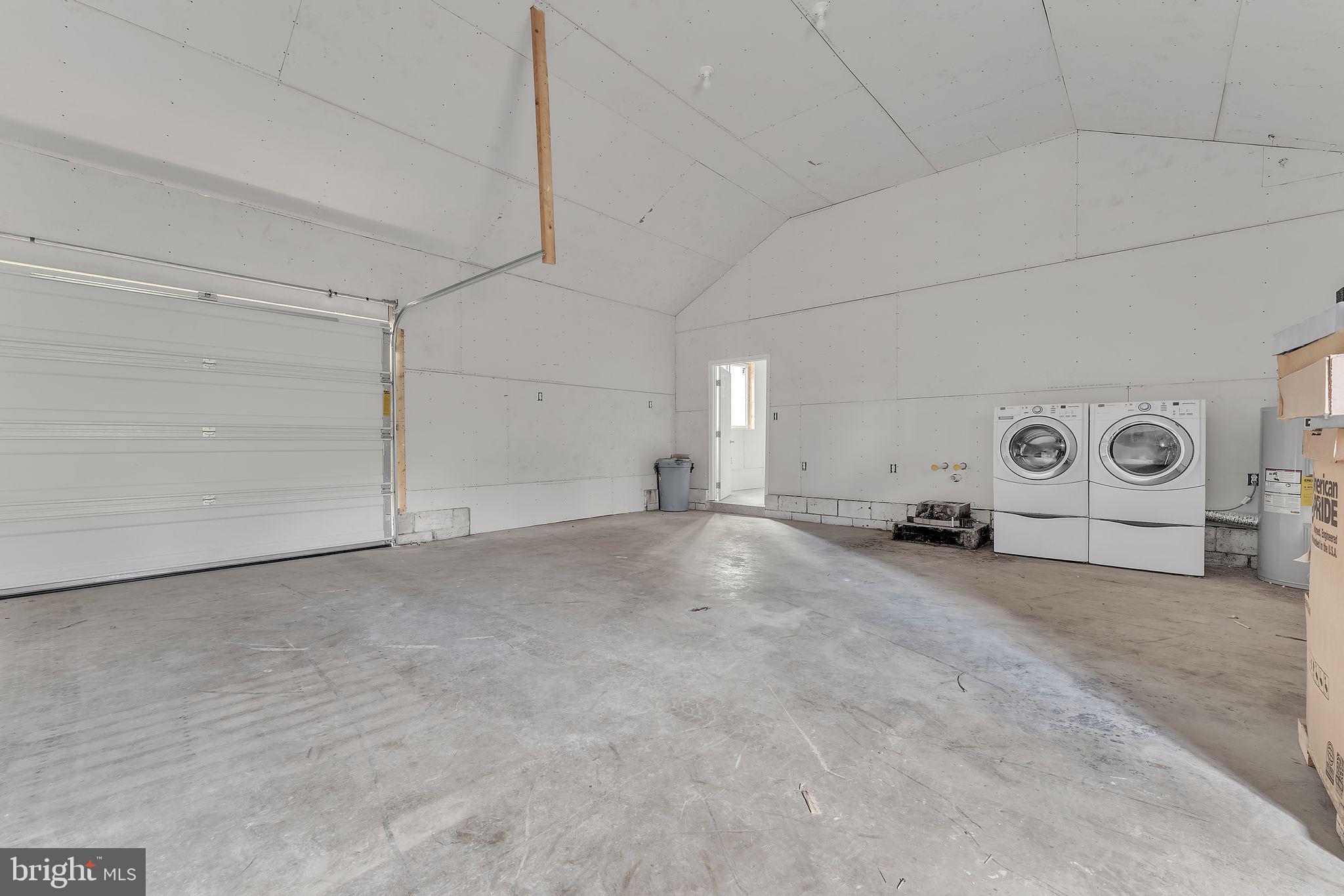 FORT ASHBY ROAD - Residential