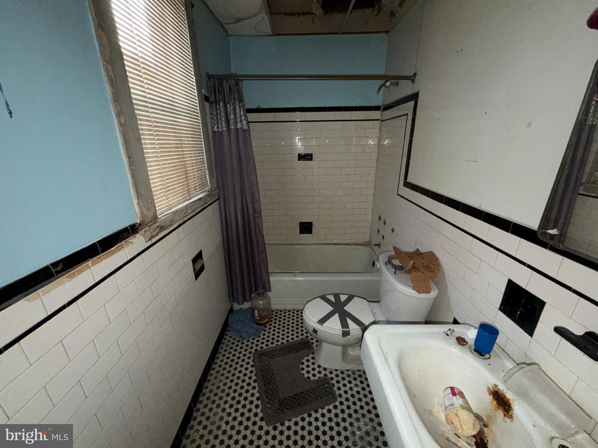 MONDAWMIN - Residential