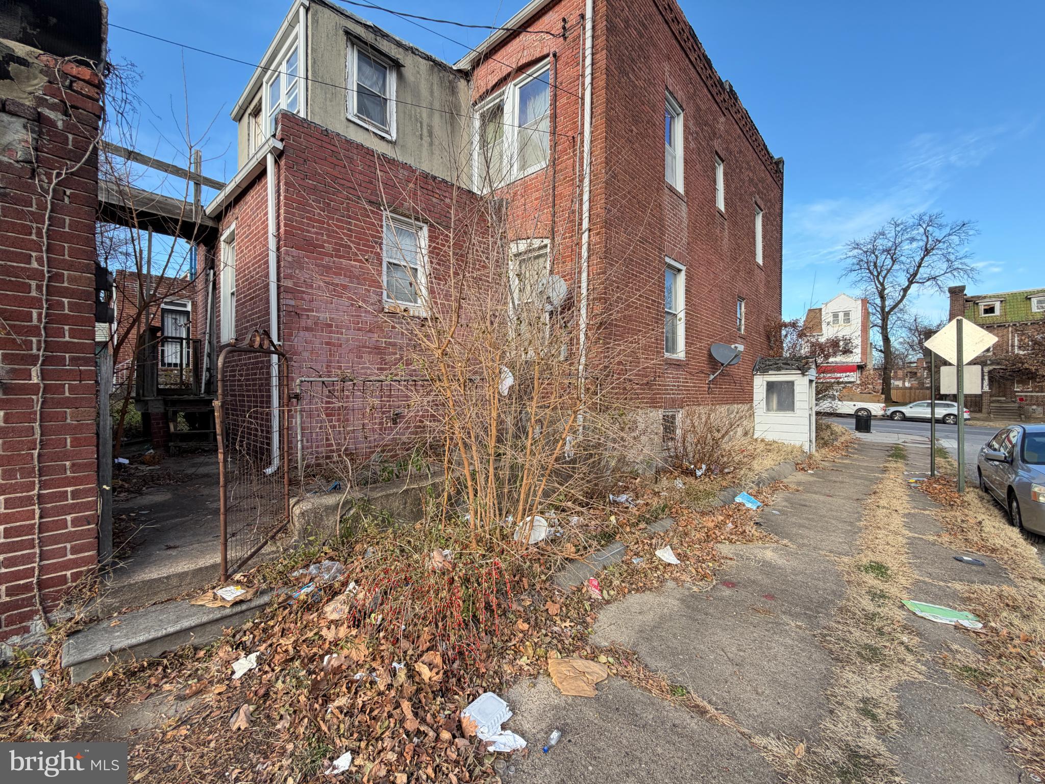 MONDAWMIN - Residential