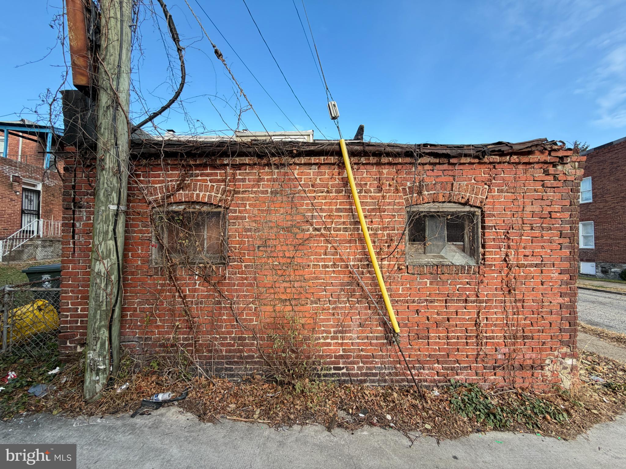 MONDAWMIN - Residential