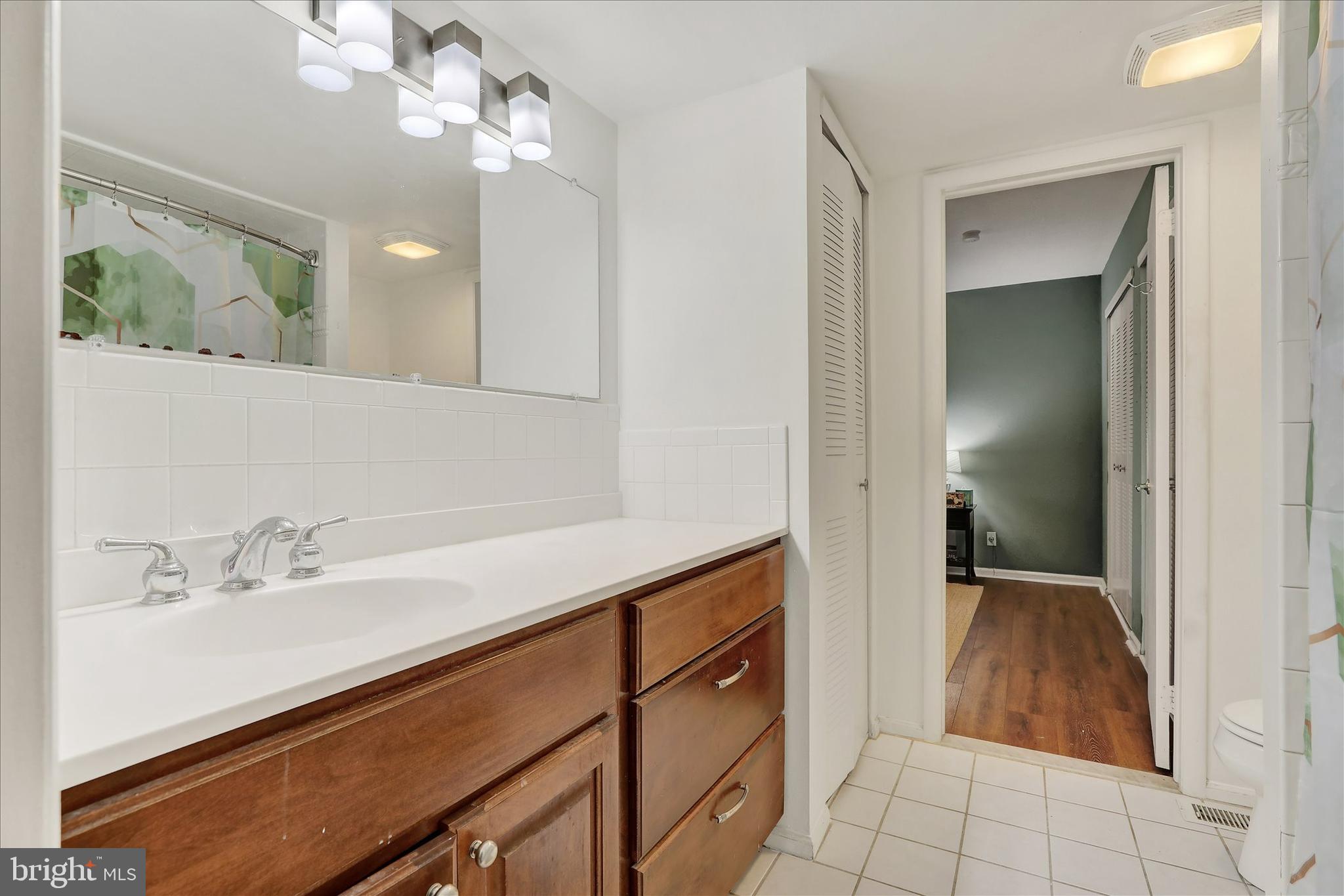 GREENE COUNTRIE VI - Residential