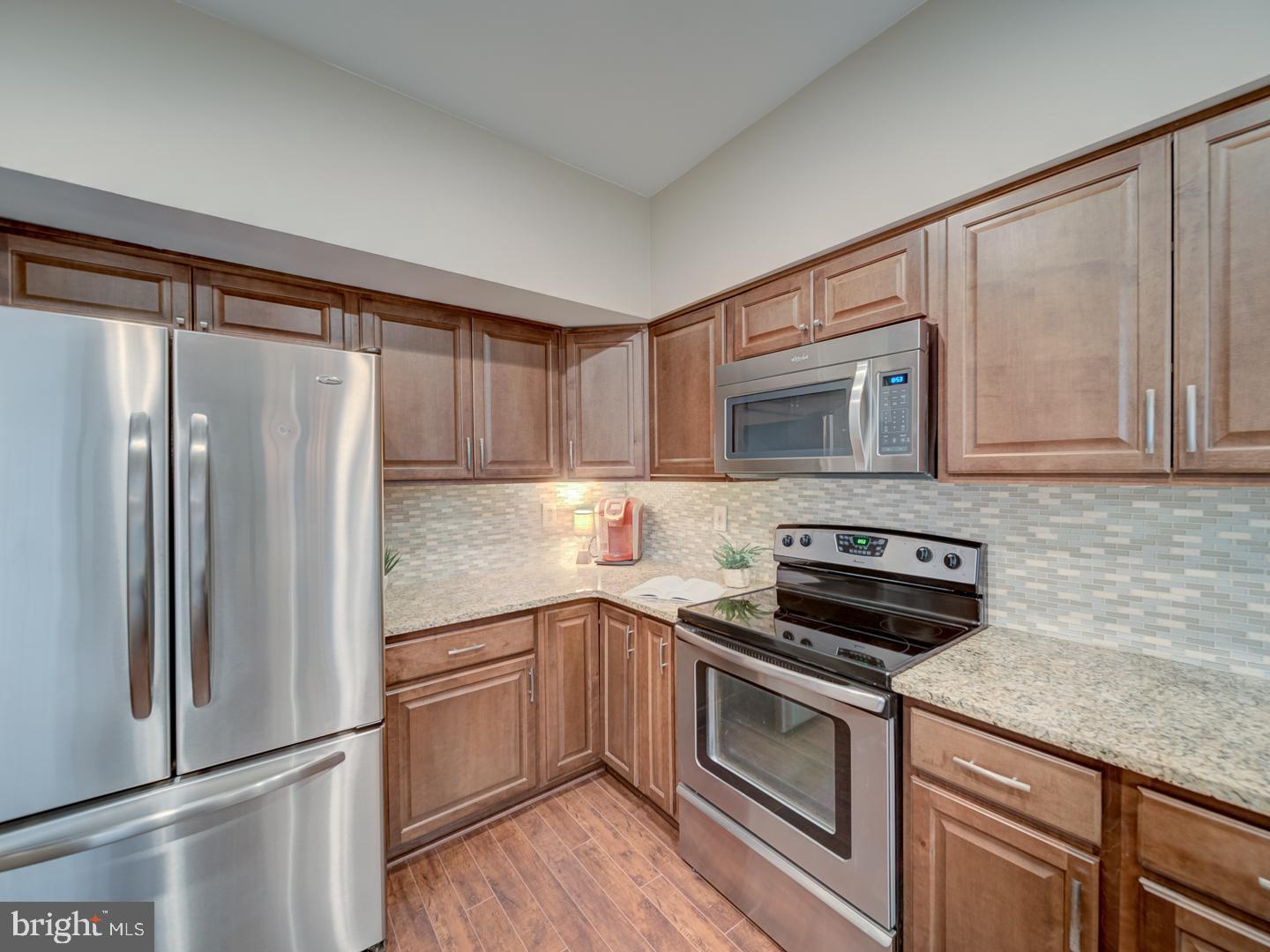 RIVA TRACE/SUMMER PLACE - Residential