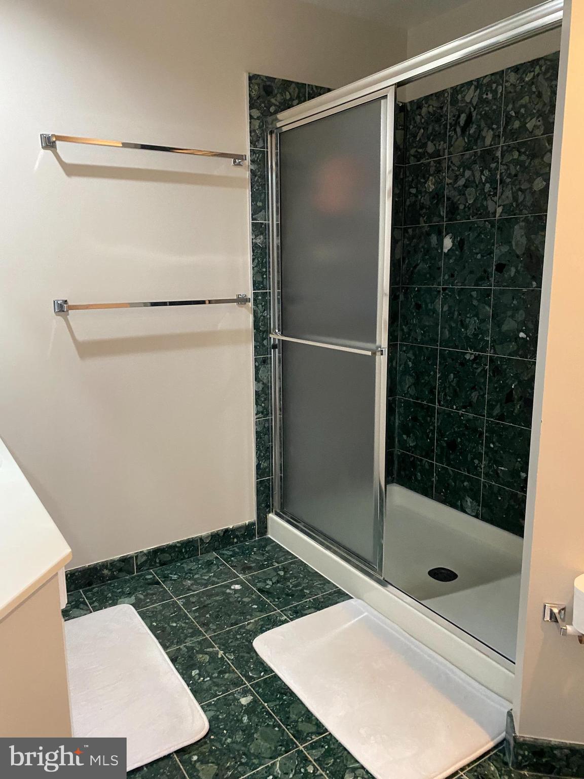 BALLSTON - Residential Lease