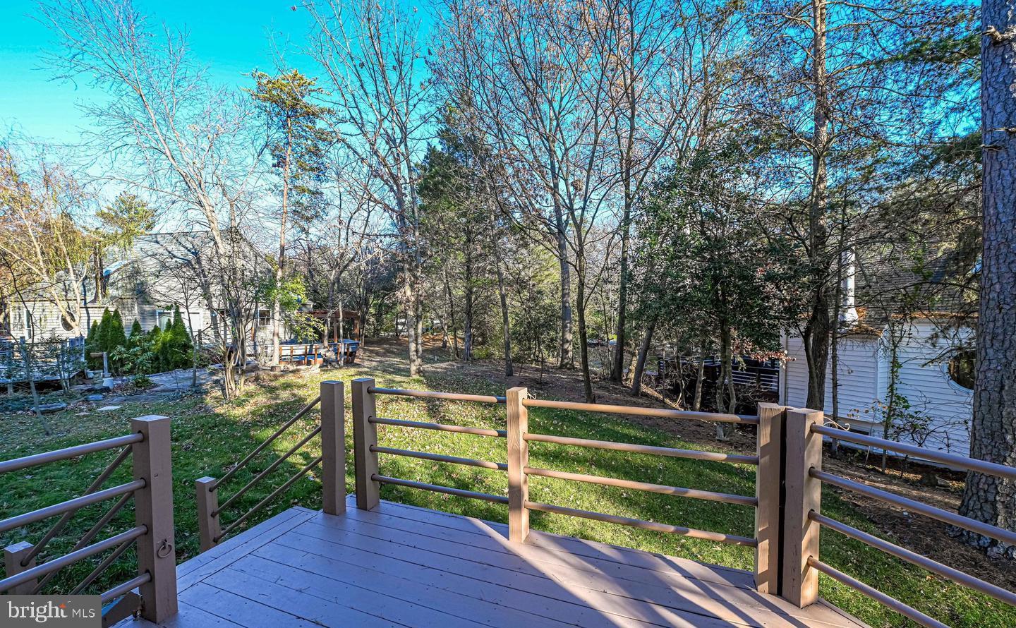 1661 CEDAR HOLLOW WAY