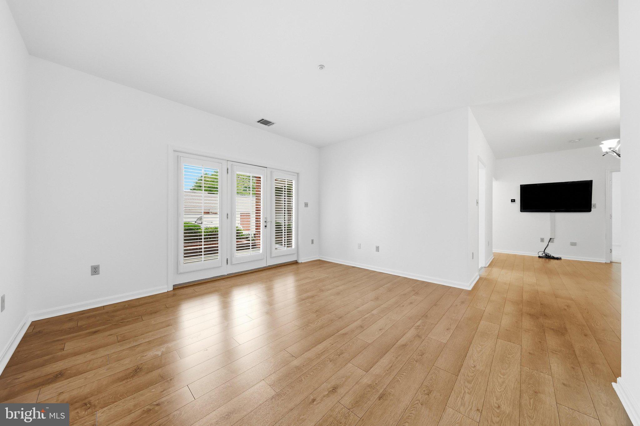 131 CODY DRIVE 11