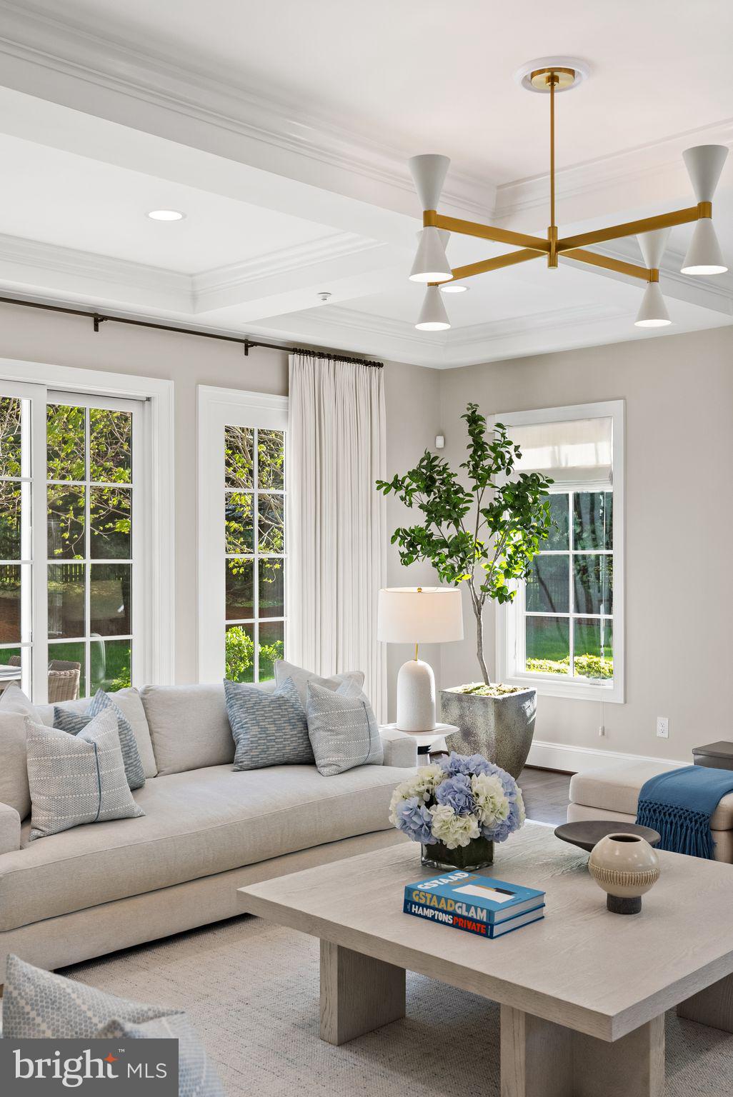 WORTHINGTON GREEN - Residential