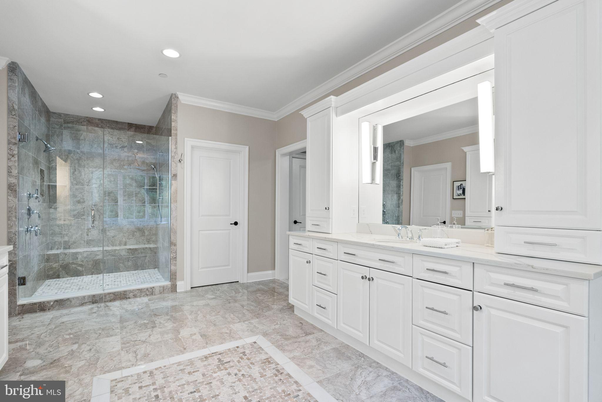 WORTHINGTON GREEN - Residential