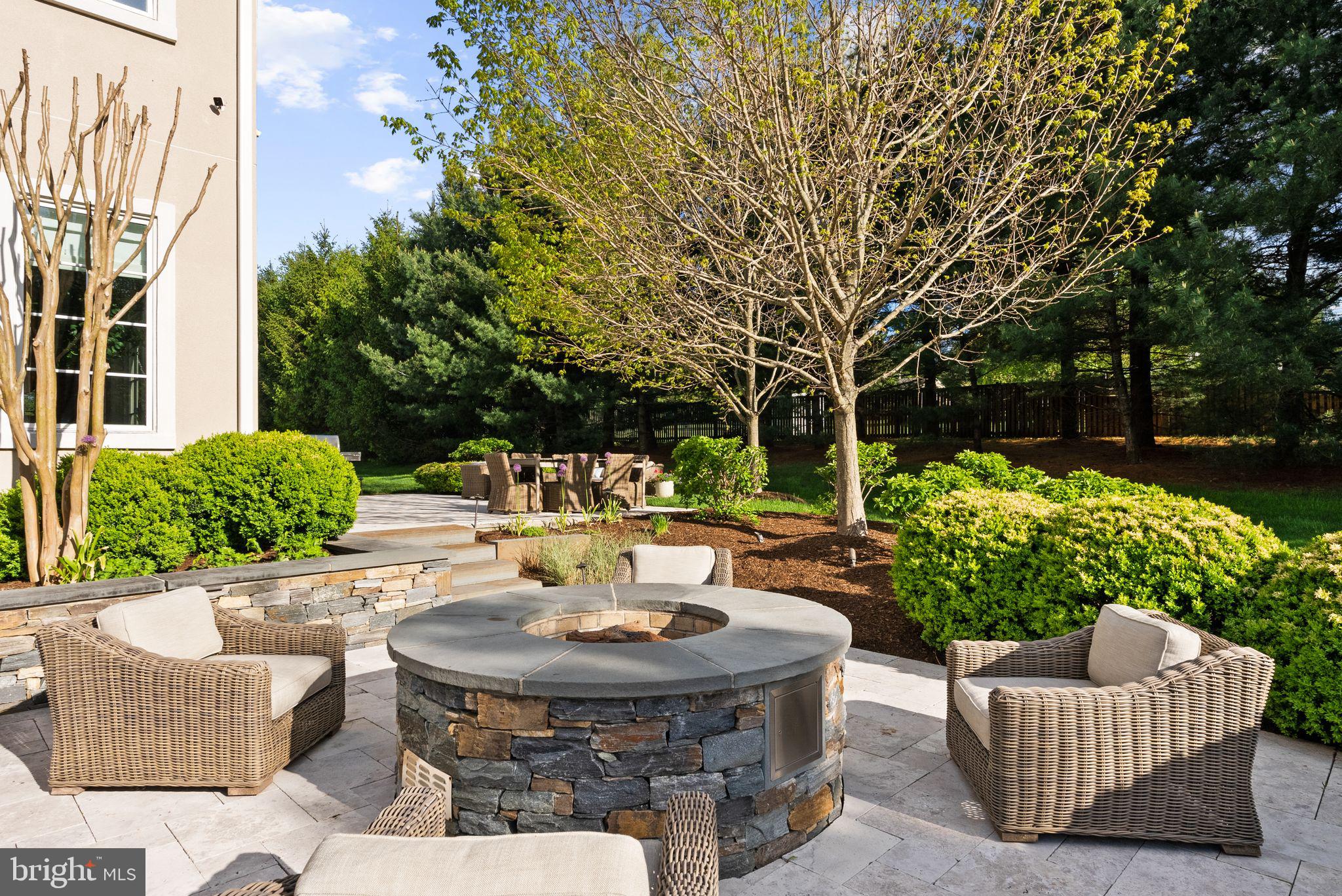 WORTHINGTON GREEN - Residential