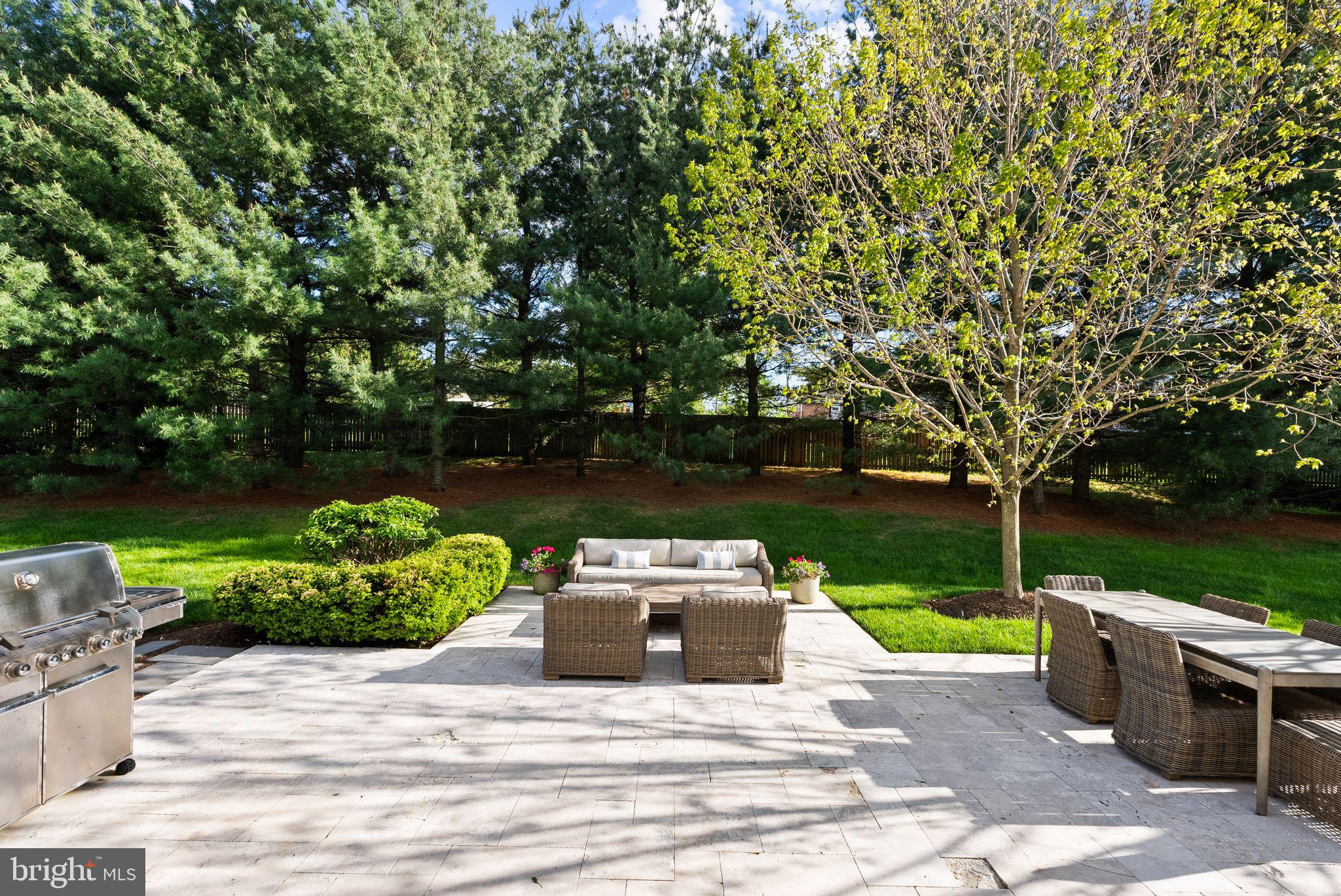 WORTHINGTON GREEN - Residential