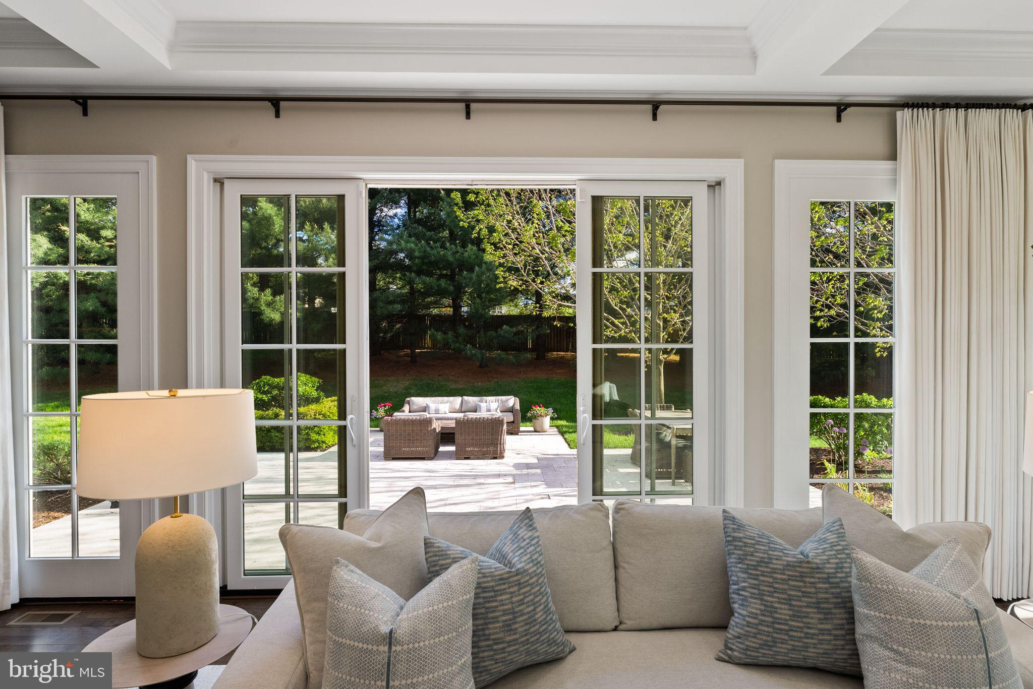 WORTHINGTON GREEN - Residential