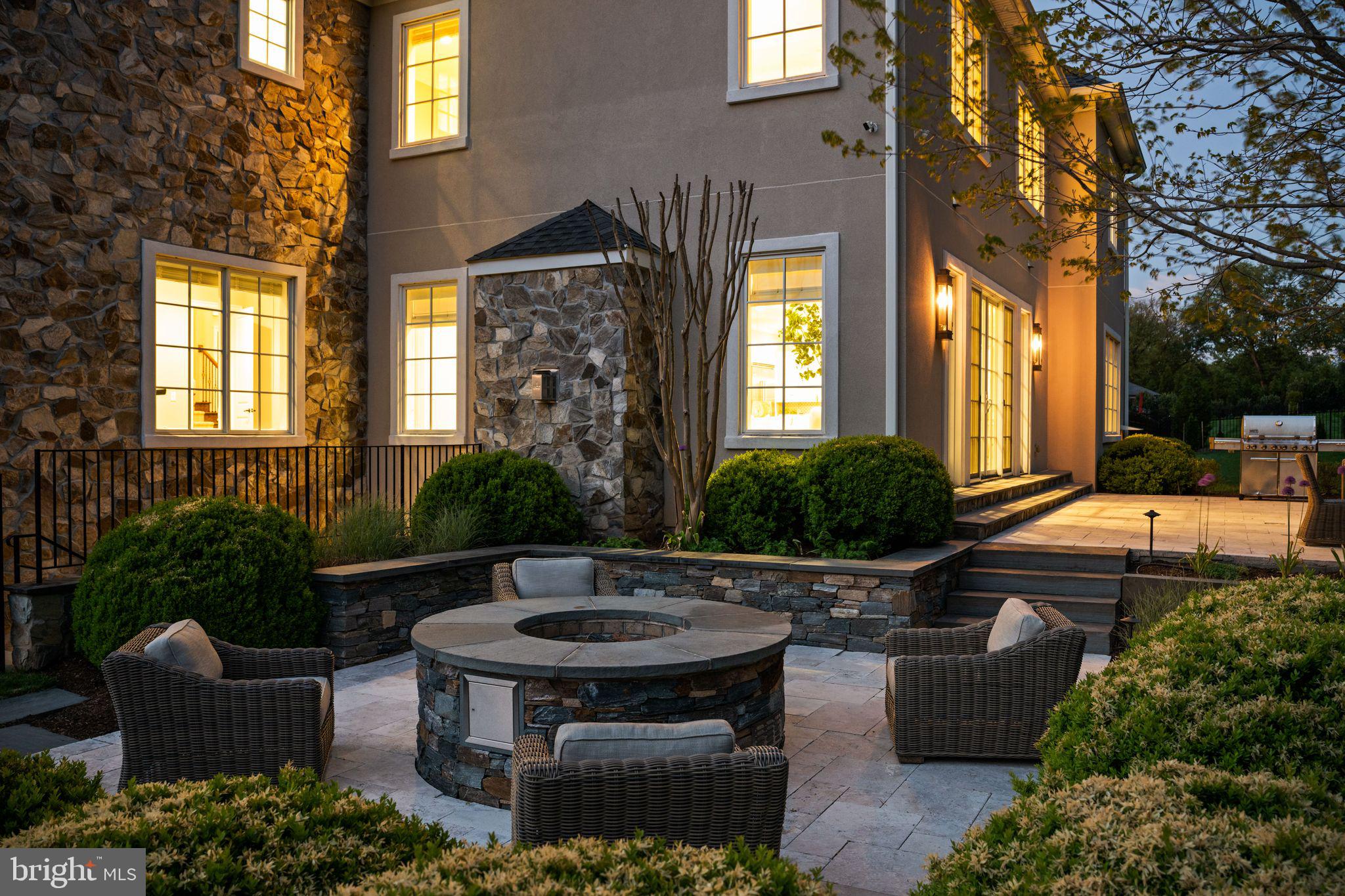 WORTHINGTON GREEN - Residential