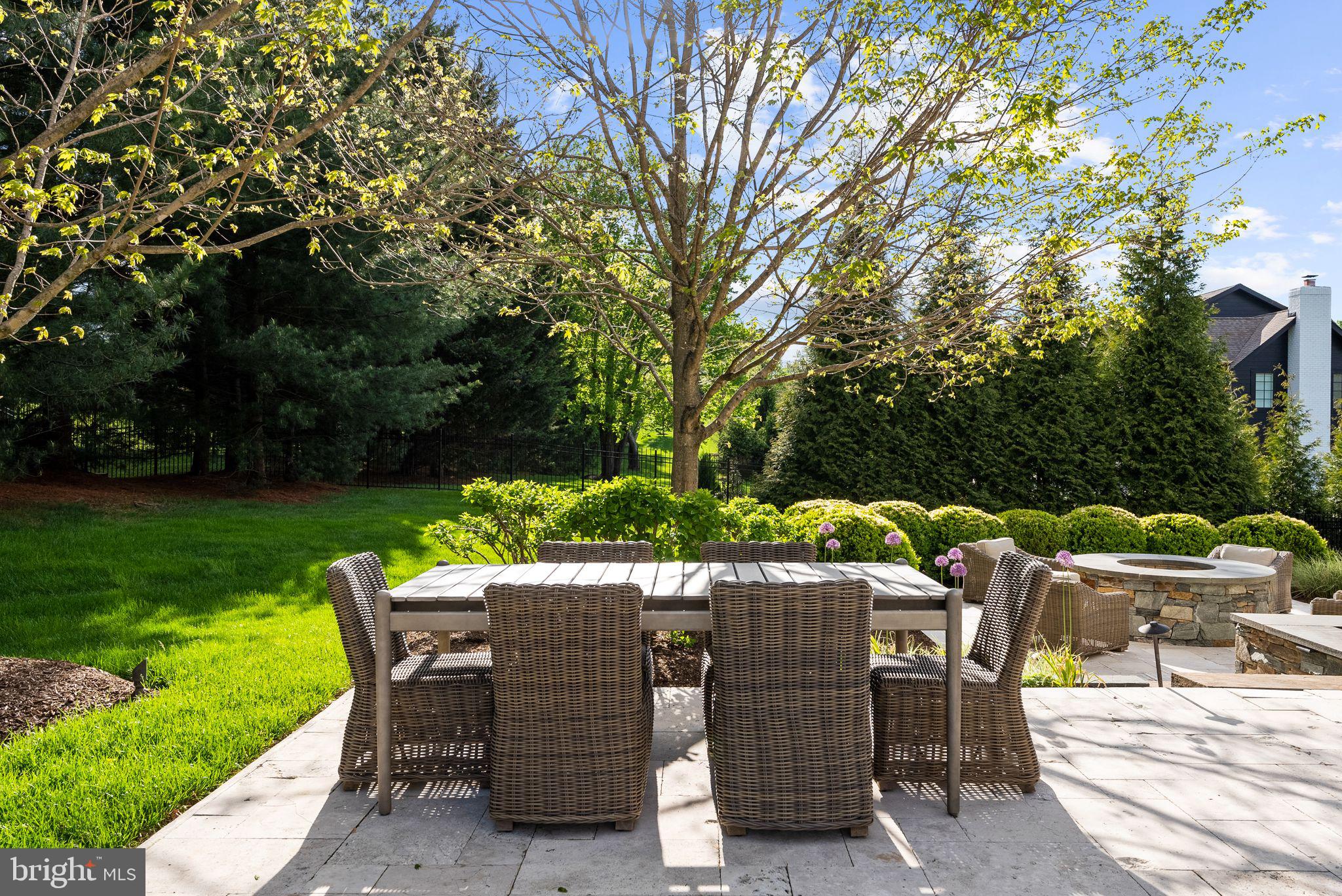 WORTHINGTON GREEN - Residential