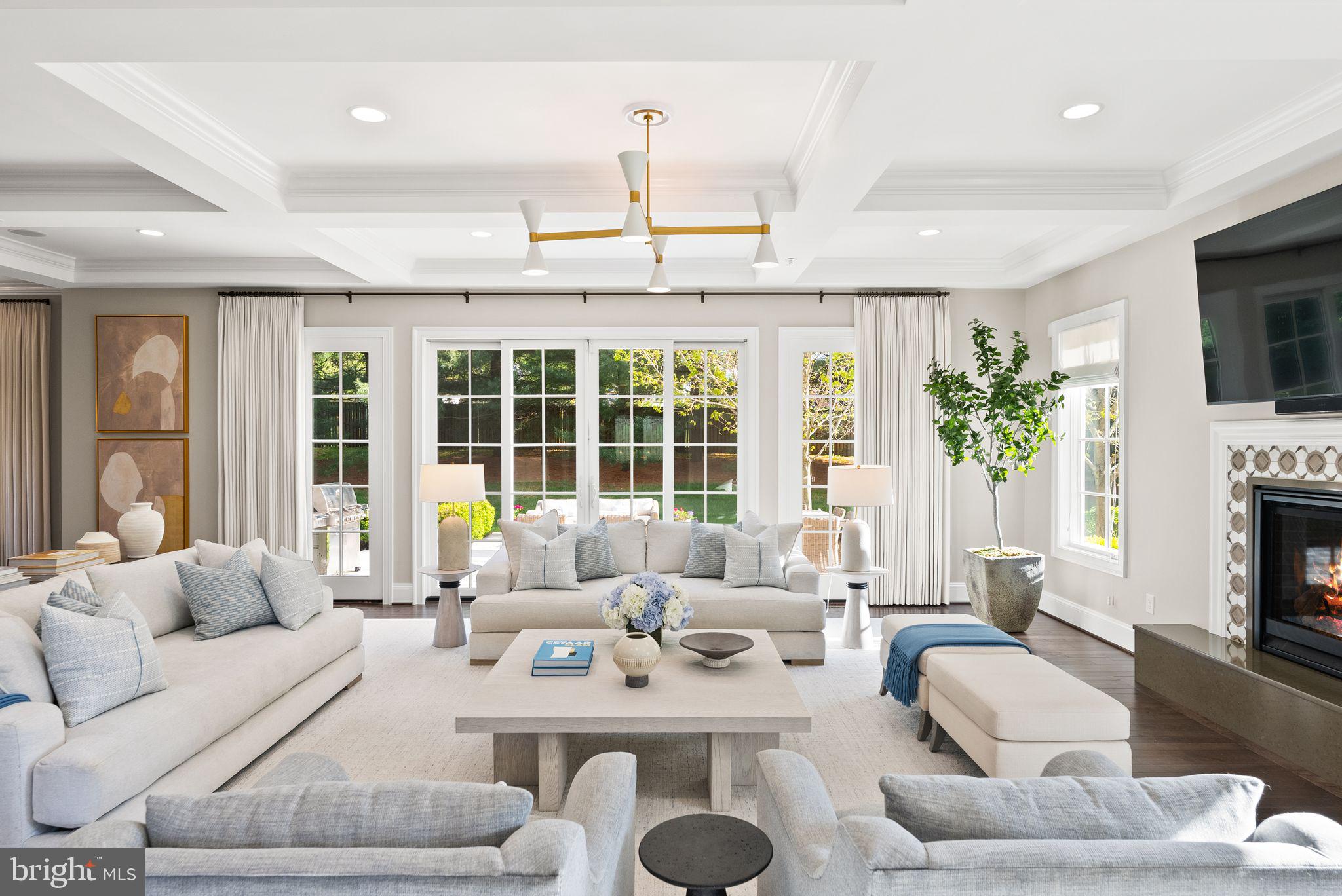 WORTHINGTON GREEN - Residential