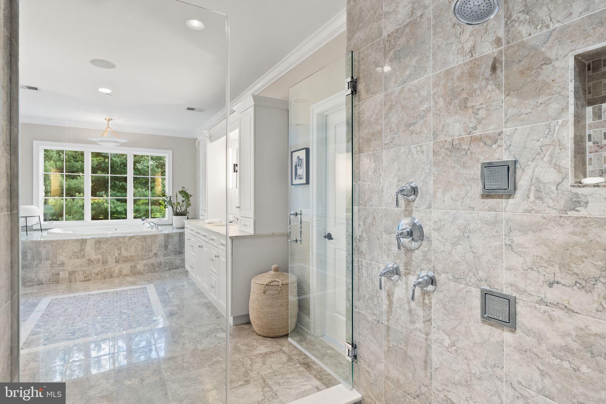 WORTHINGTON GREEN - Residential