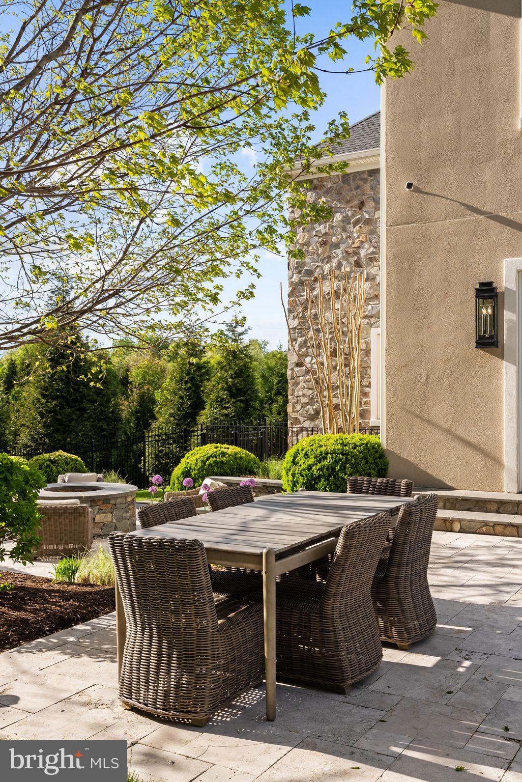 WORTHINGTON GREEN - Residential