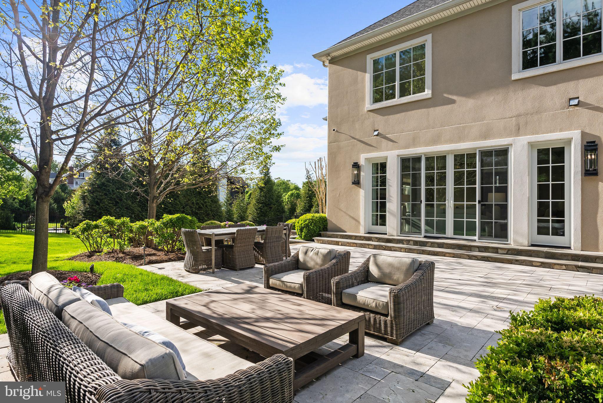 WORTHINGTON GREEN - Residential