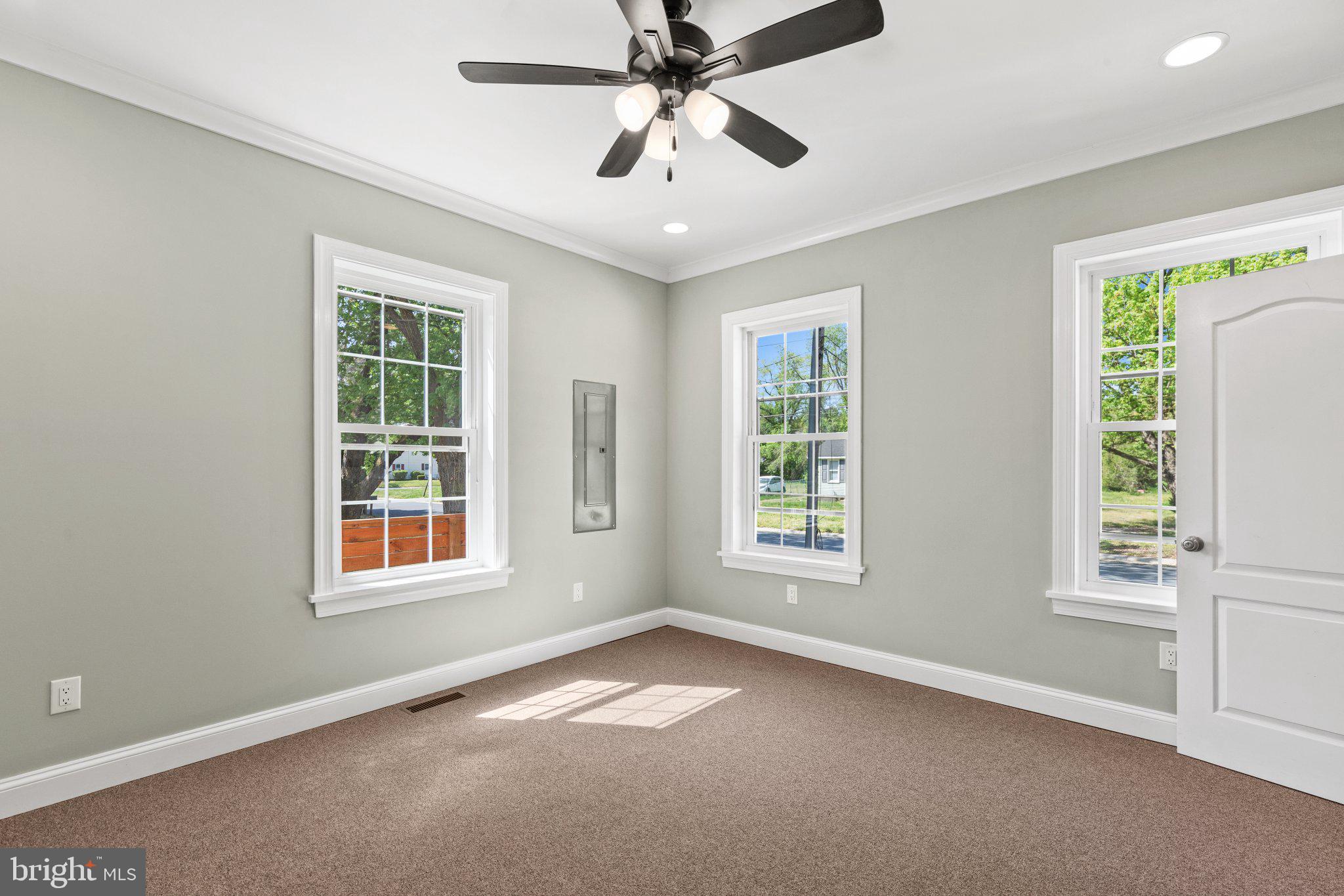 MANOKIN - Residential