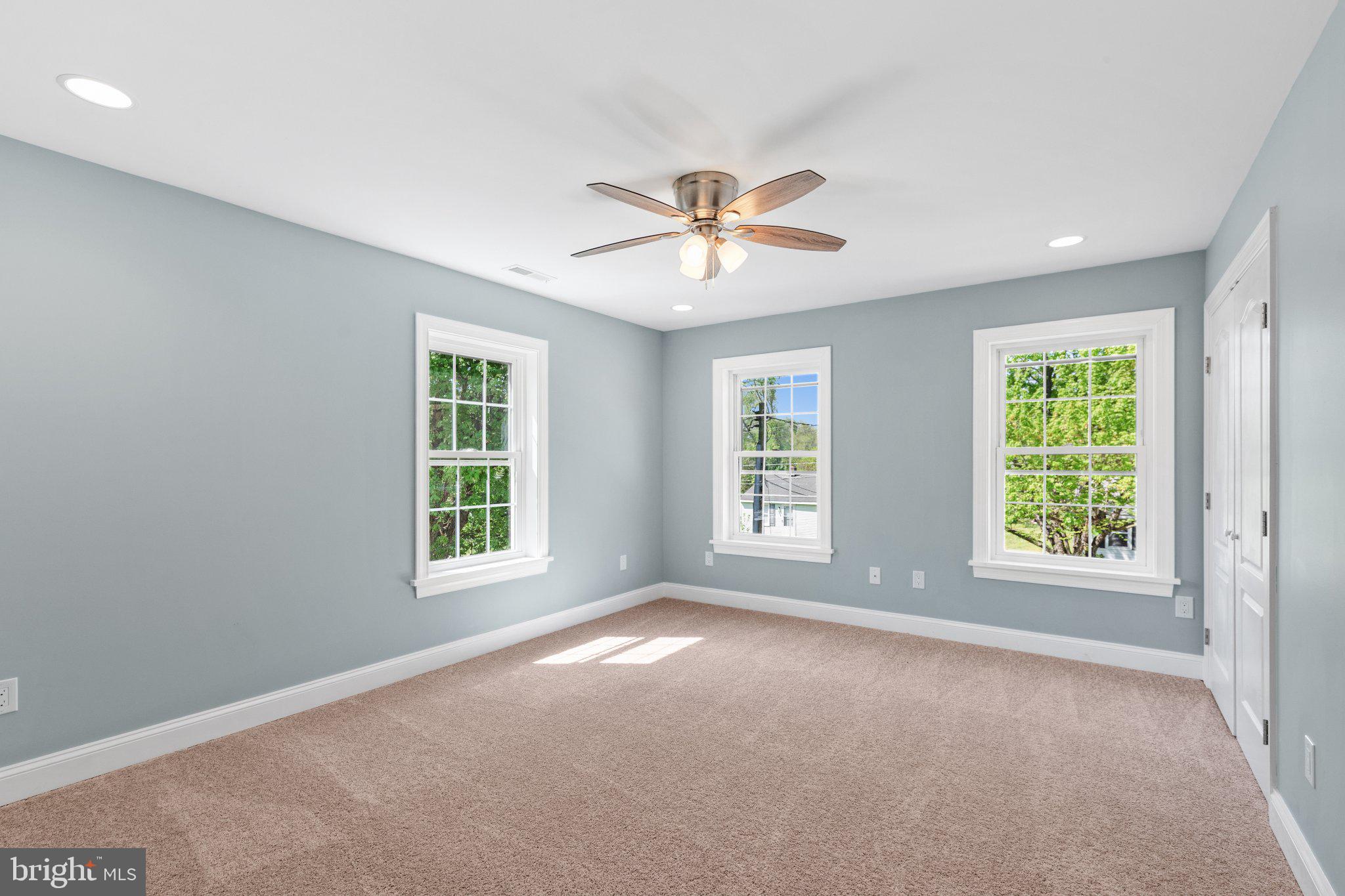 MANOKIN - Residential