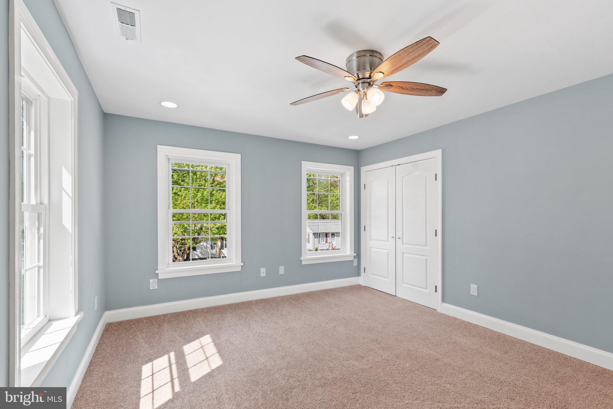 MANOKIN - Residential