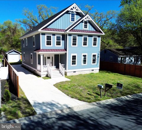 1107 MINEOLA AVENUE SALISBURY MD 21801