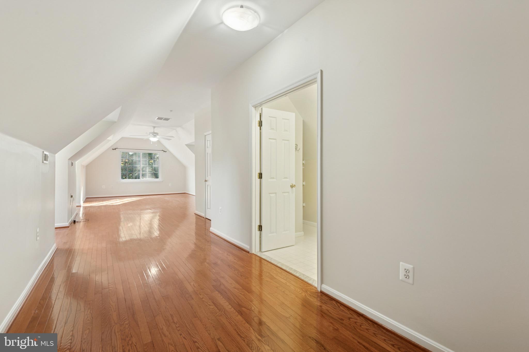 MARLTON - Residential