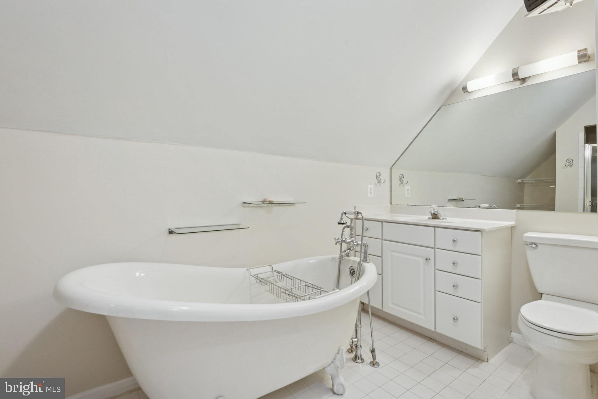 MARLTON - Residential