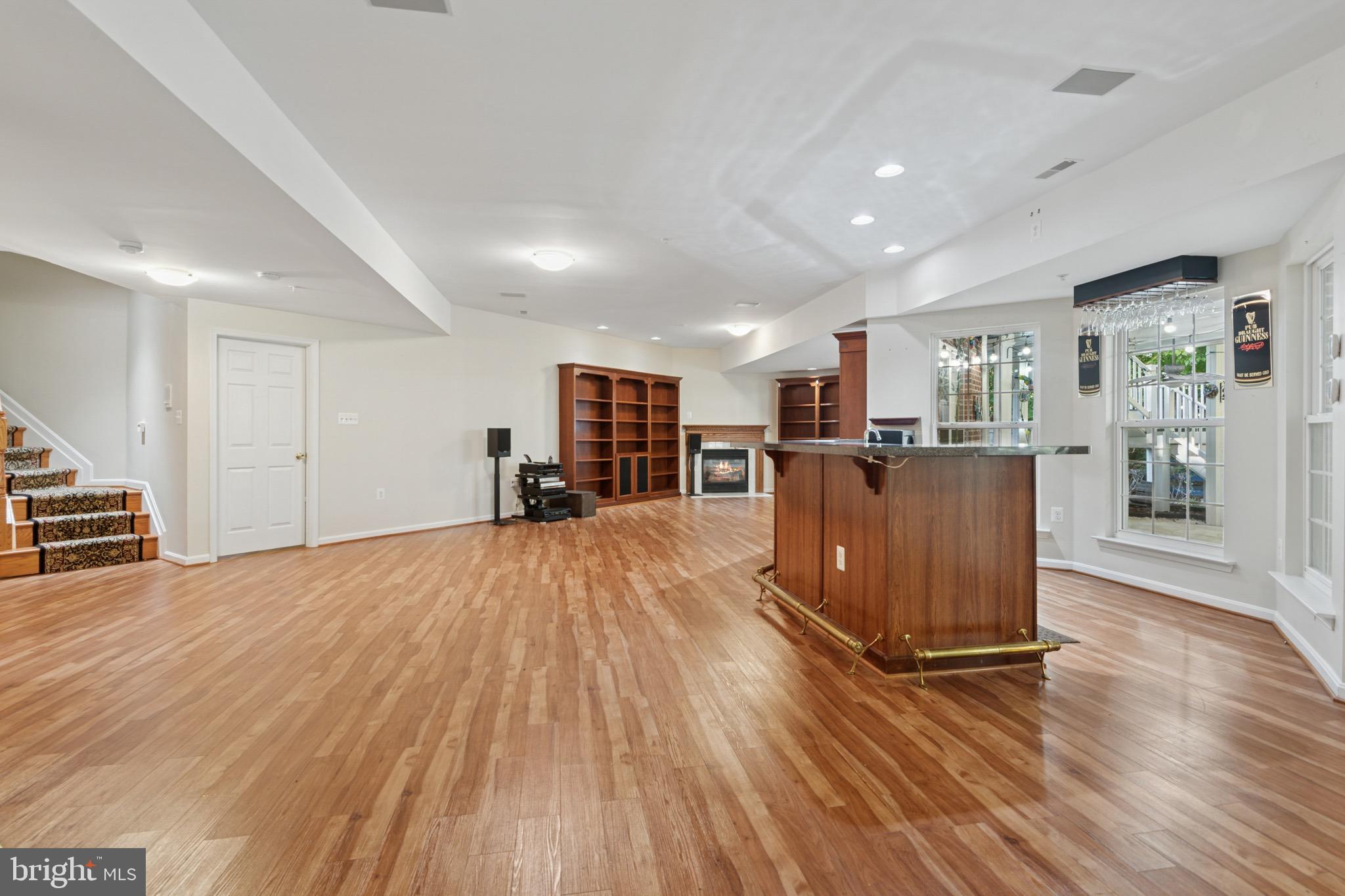 MARLTON - Residential