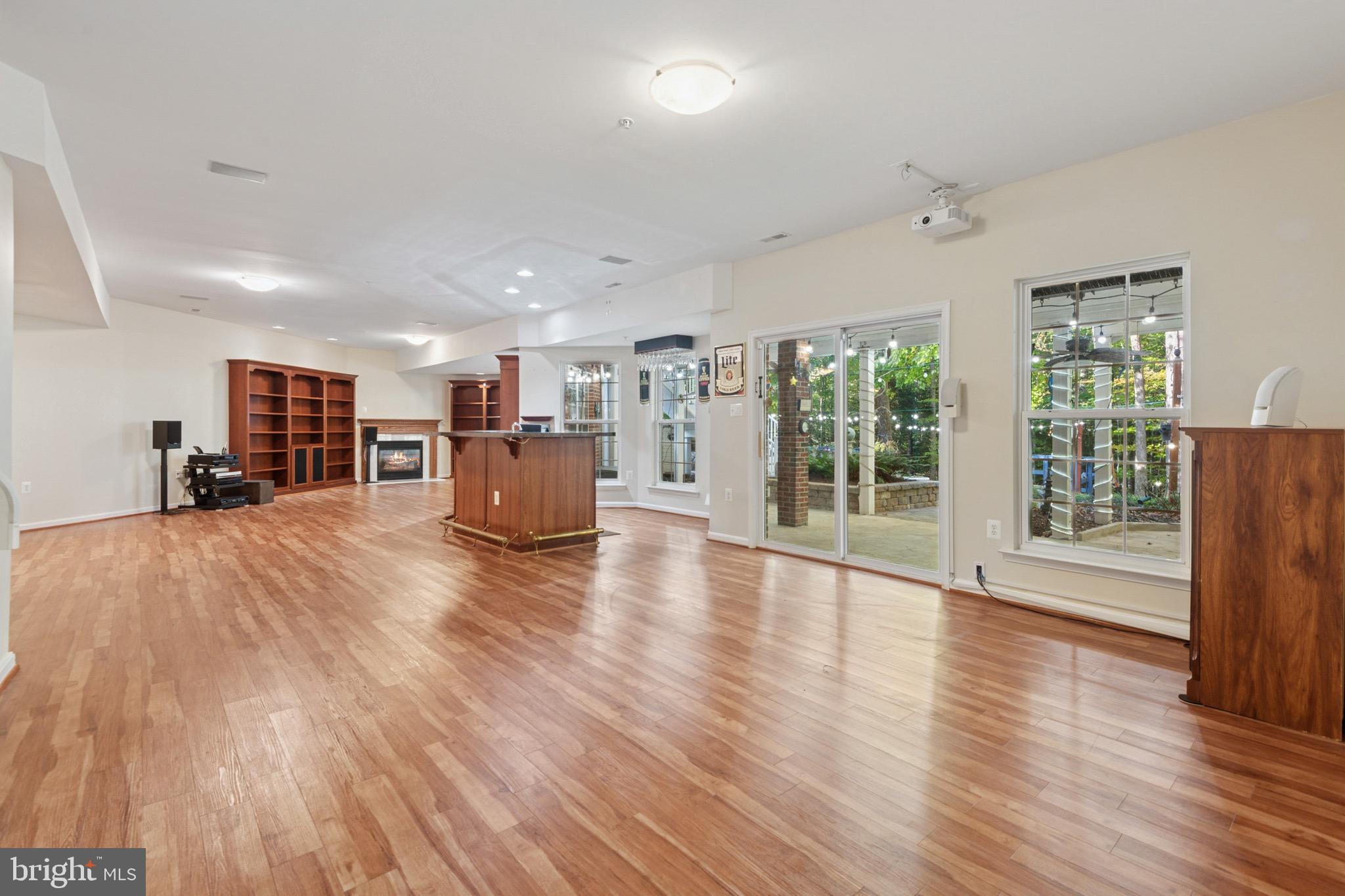 MARLTON - Residential