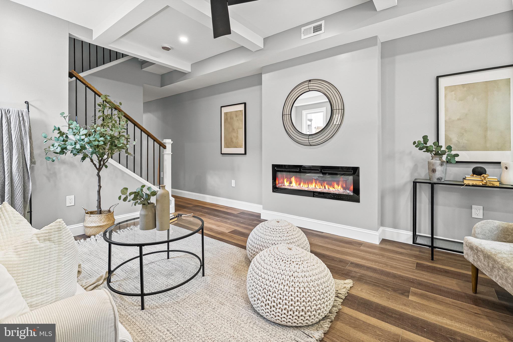 BROADWAY EAST - Residential