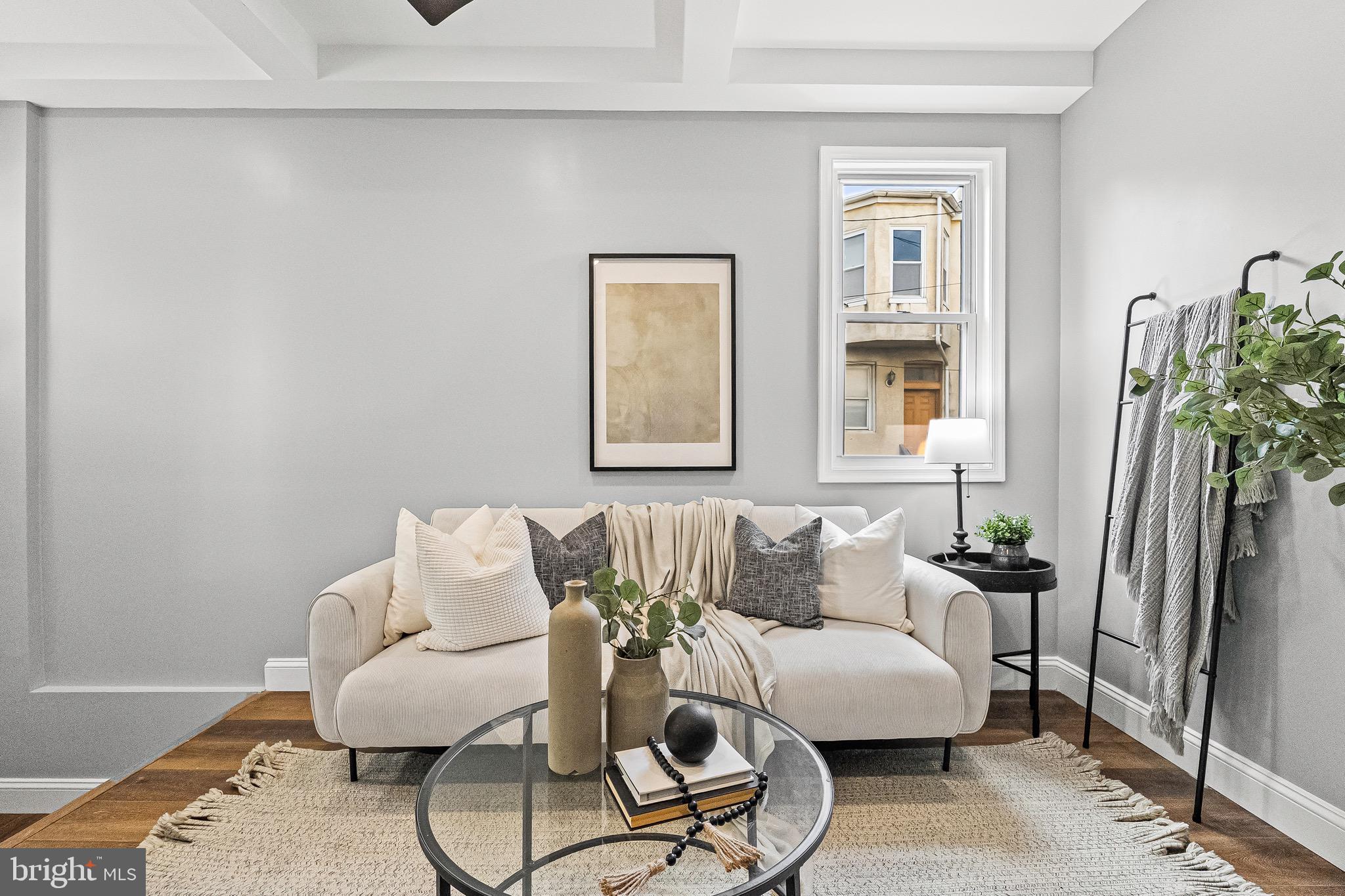 BROADWAY EAST - Residential