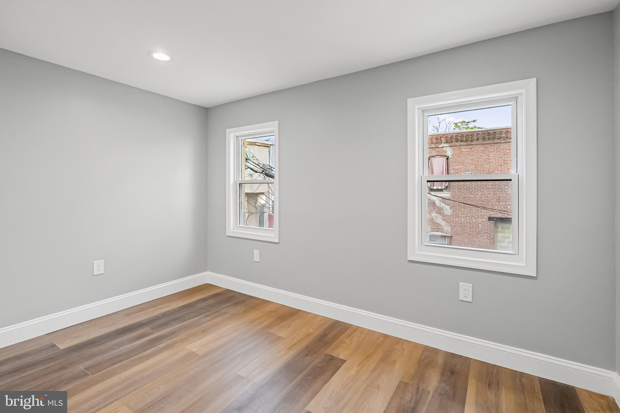 BROADWAY EAST - Residential