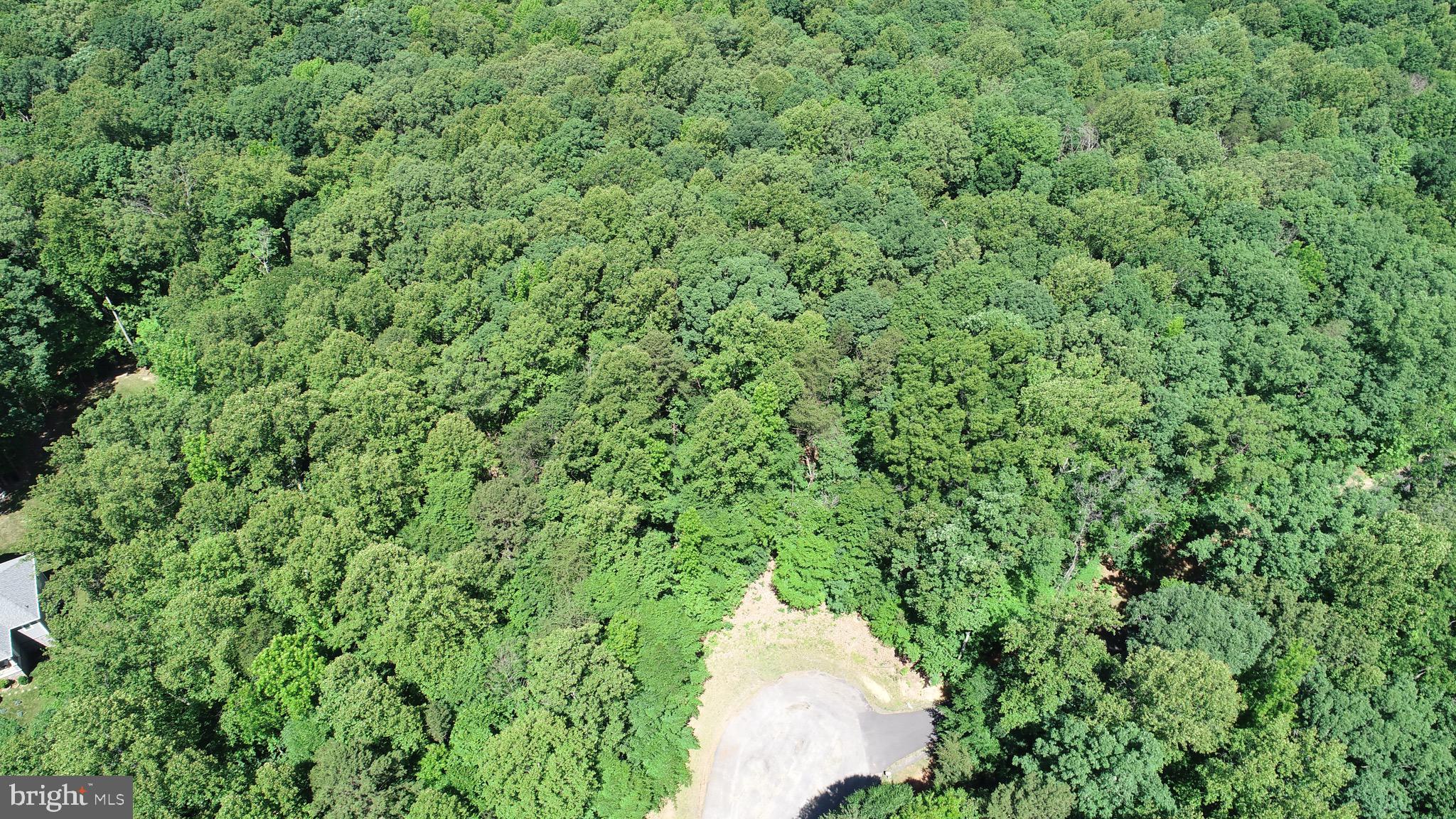 FRESHWATER ESTATES - Land