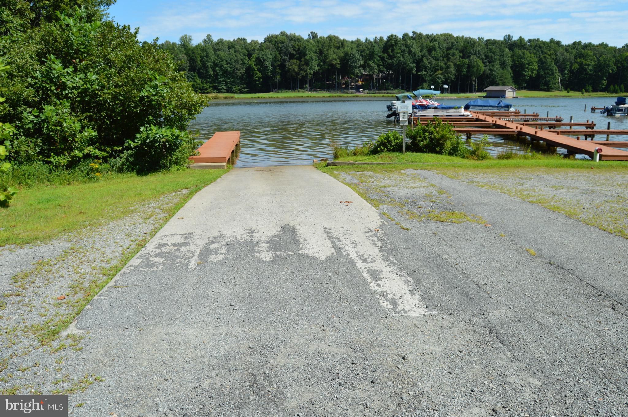 FRESHWATER ESTATES - Land