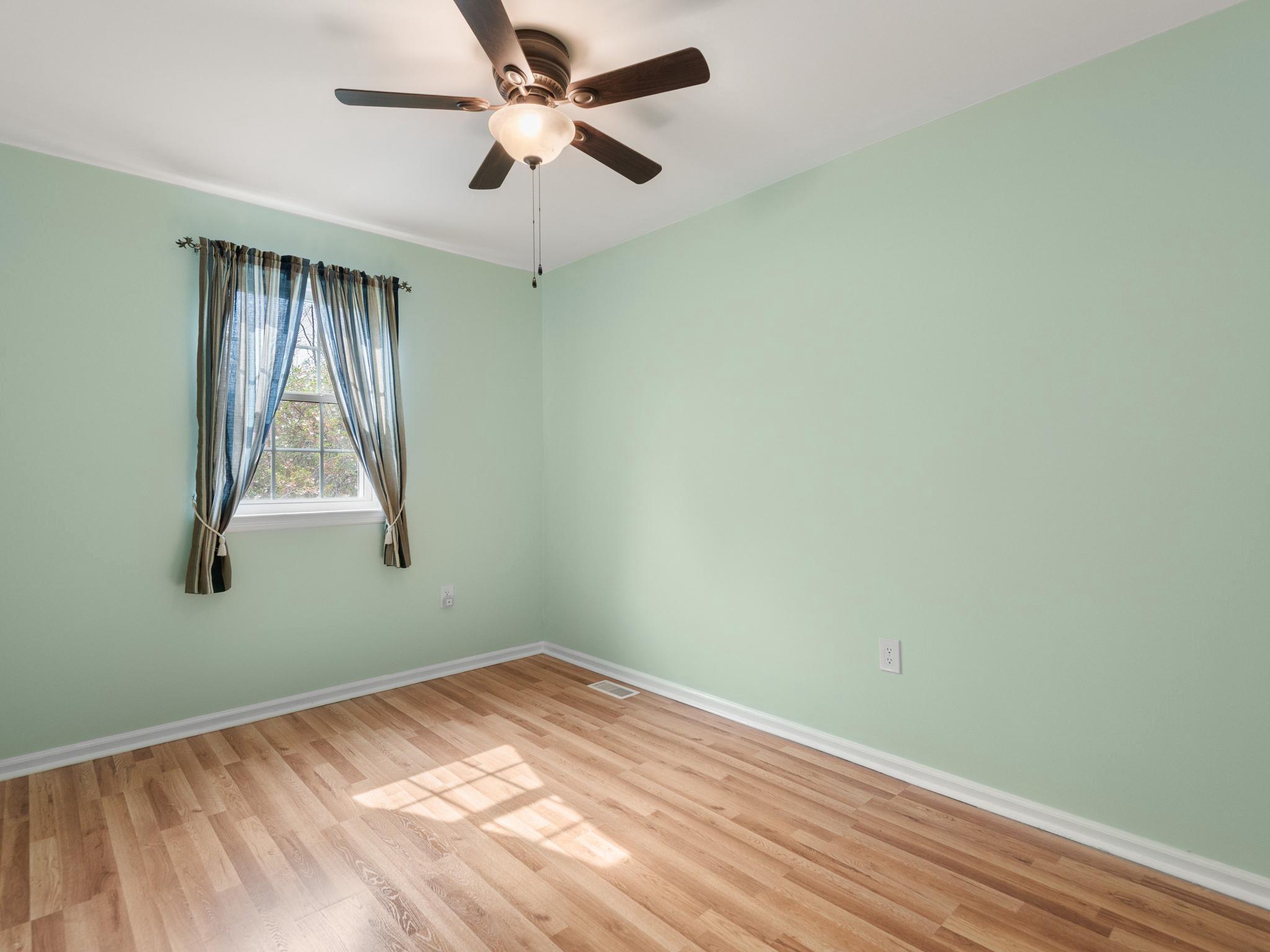 COVERED BRIDGE CRO - Residential