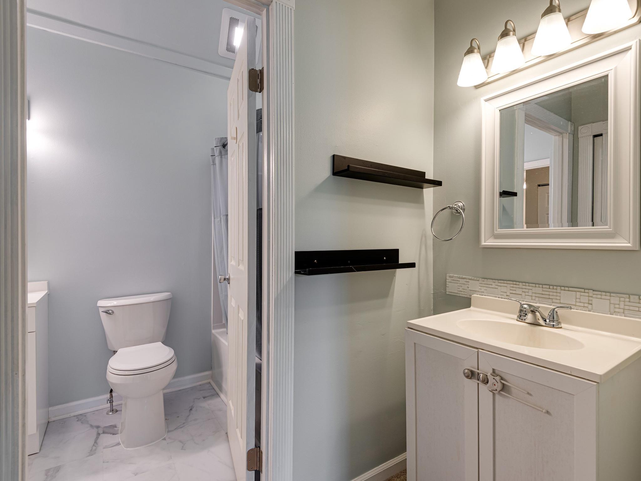 COVERED BRIDGE CRO - Residential