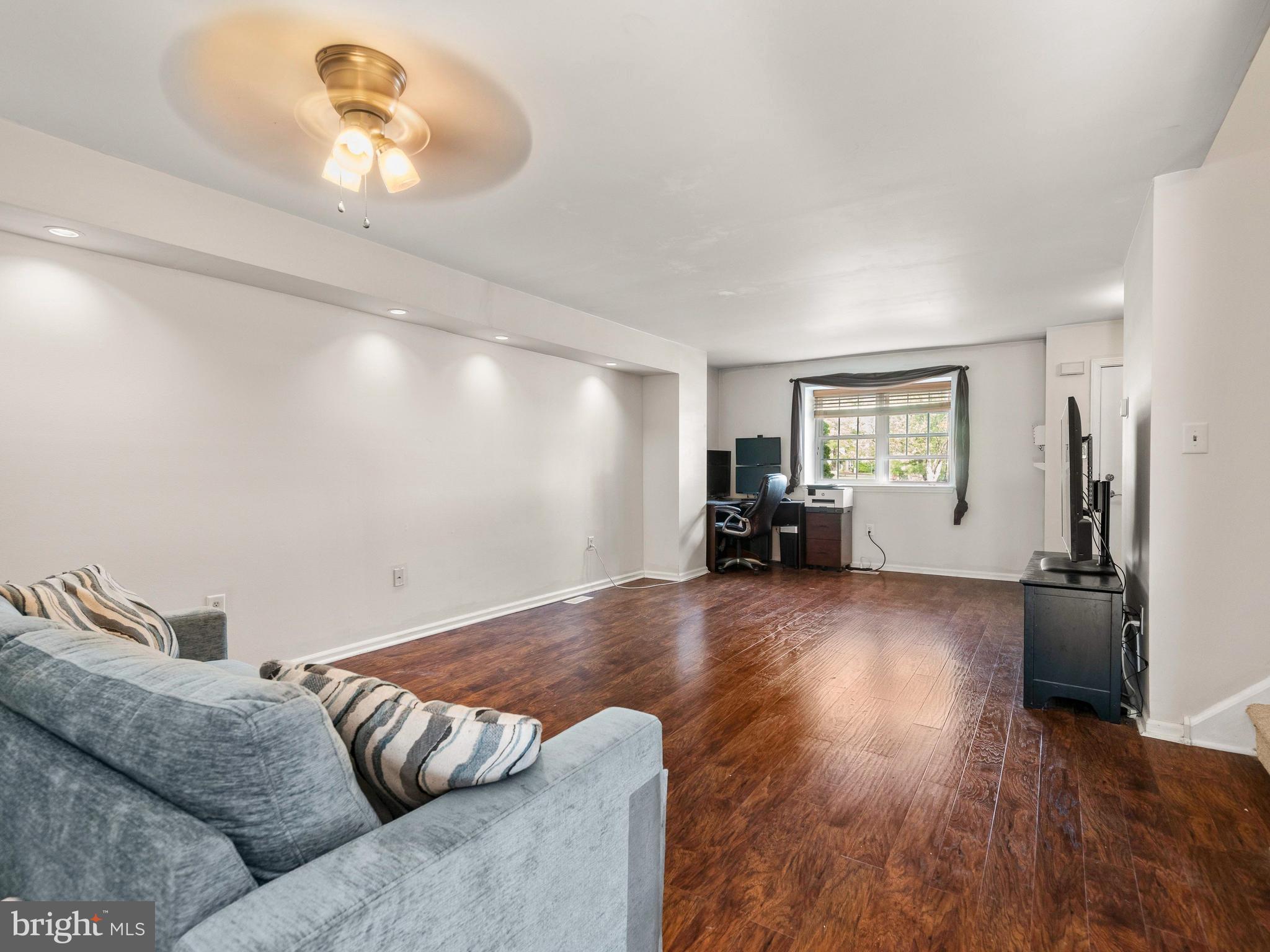 COVERED BRIDGE CRO - Residential