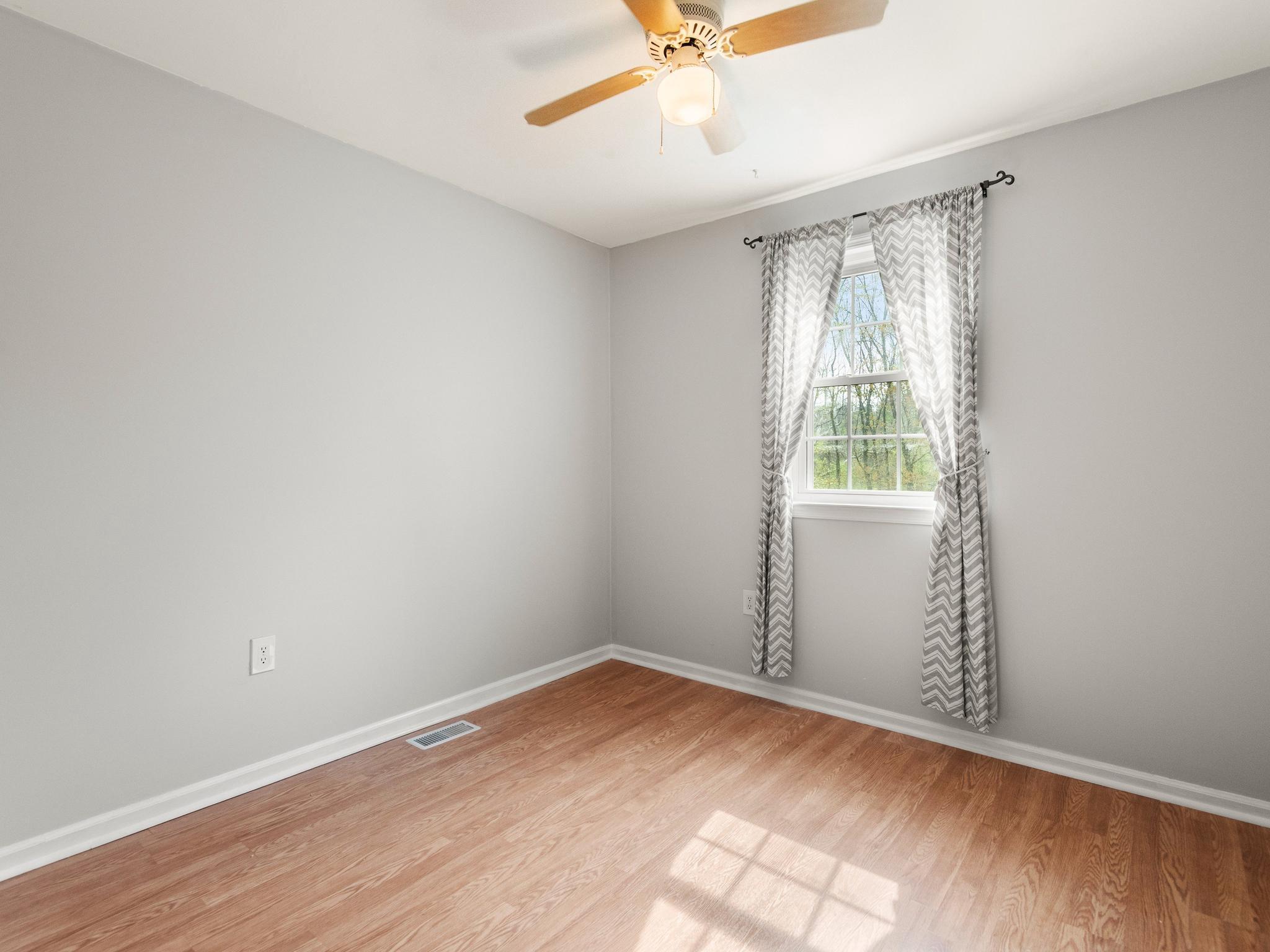 COVERED BRIDGE CRO - Residential