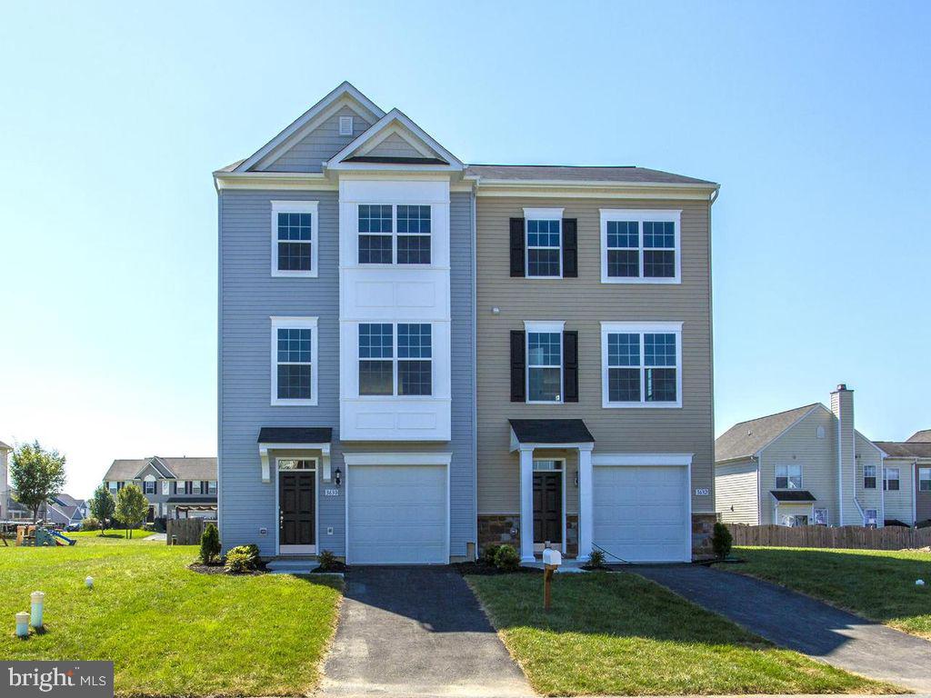 Available for showing starting 6/23/25, currently tenant occupied.
This lovely 3 Bedroom, 2 1/2 Bath townhome offers country living in a pleasant neighborhood. Close to Rt 81 giving easy access for commuters. White tail skiing is close by, restaurants and shopping minutes away, small area of lawn care but room for outdoors entertaining. Tenant pays all utilities, and filters and salt for water softener. Pets -- owner will consider a small dog under 15 pounds with a $50.00 monthly additional pet fee.