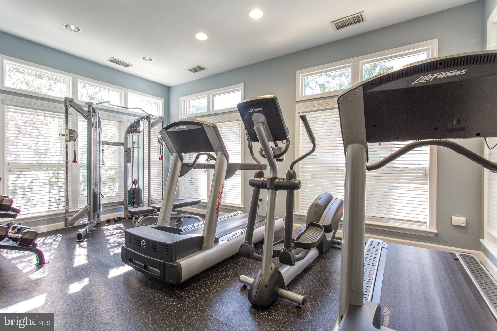 RESTON - Residential Lease