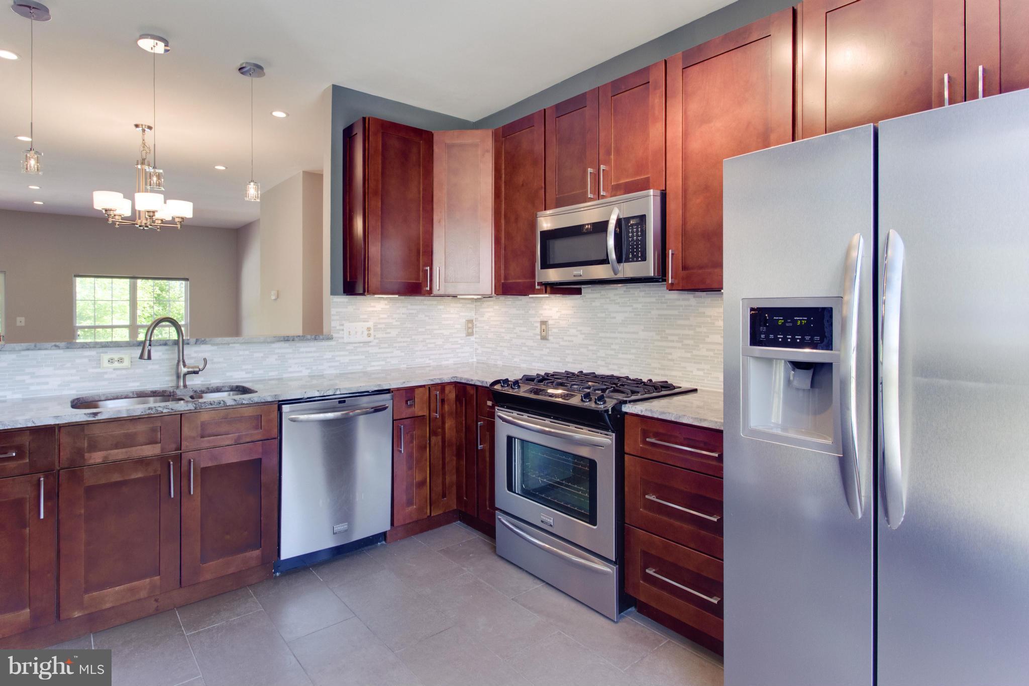 RESTON - Residential Lease