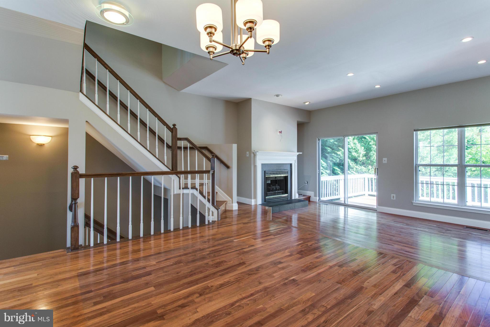 RESTON - Residential Lease