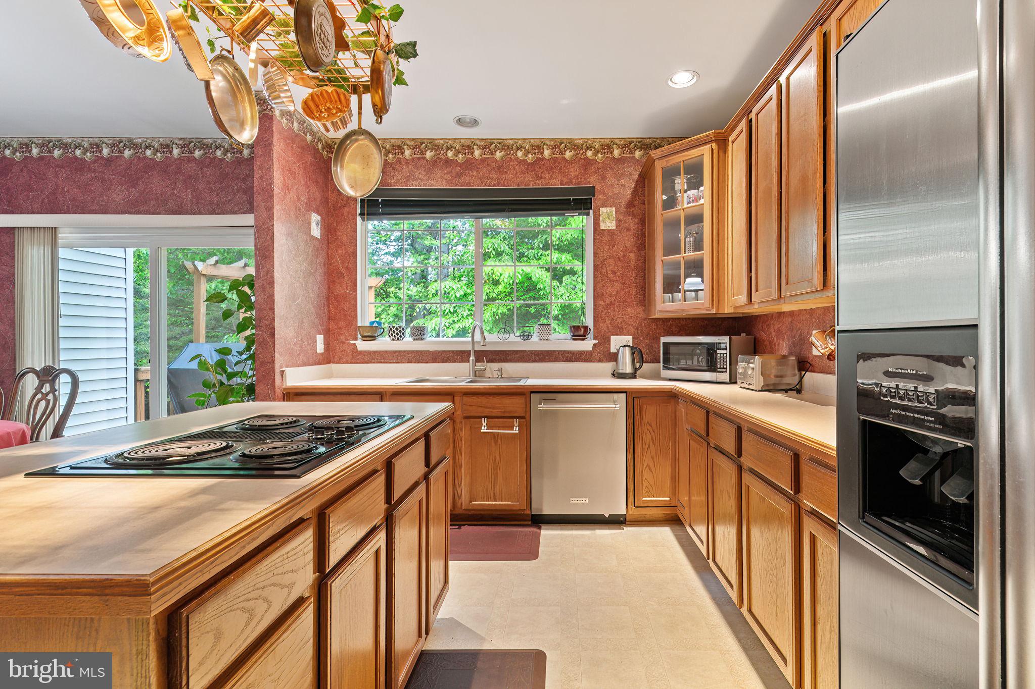 BLOOMS CROSSING - Residential Lease