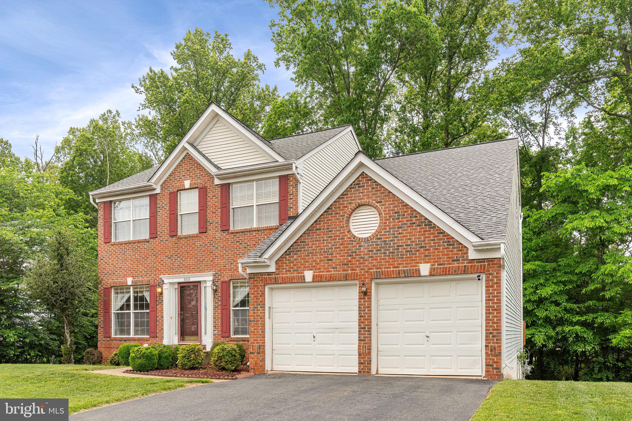 BLOOMS CROSSING - Residential Lease