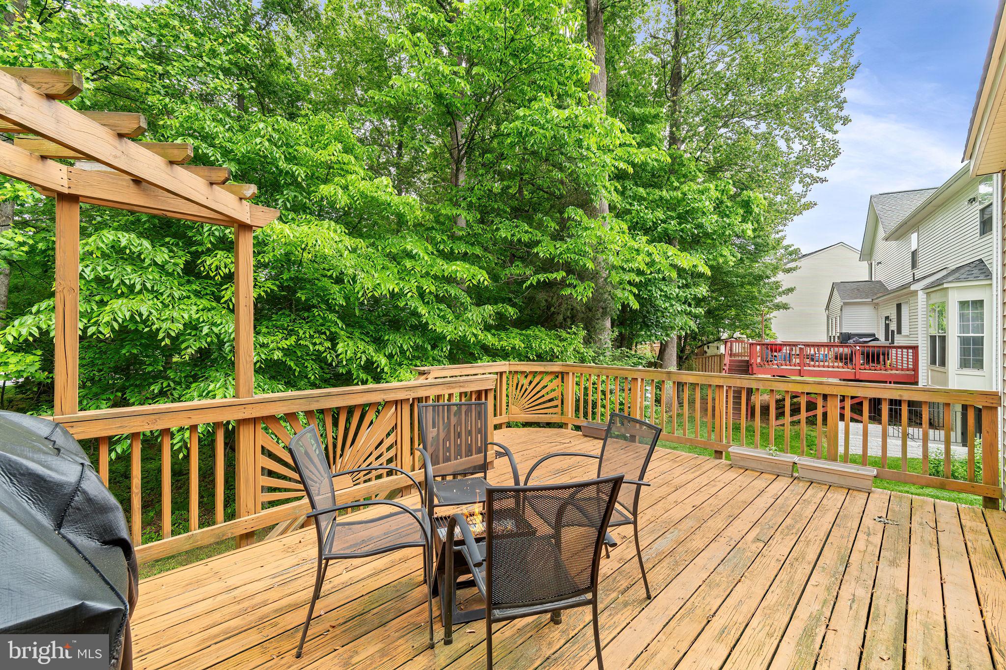 BLOOMS CROSSING - Residential Lease