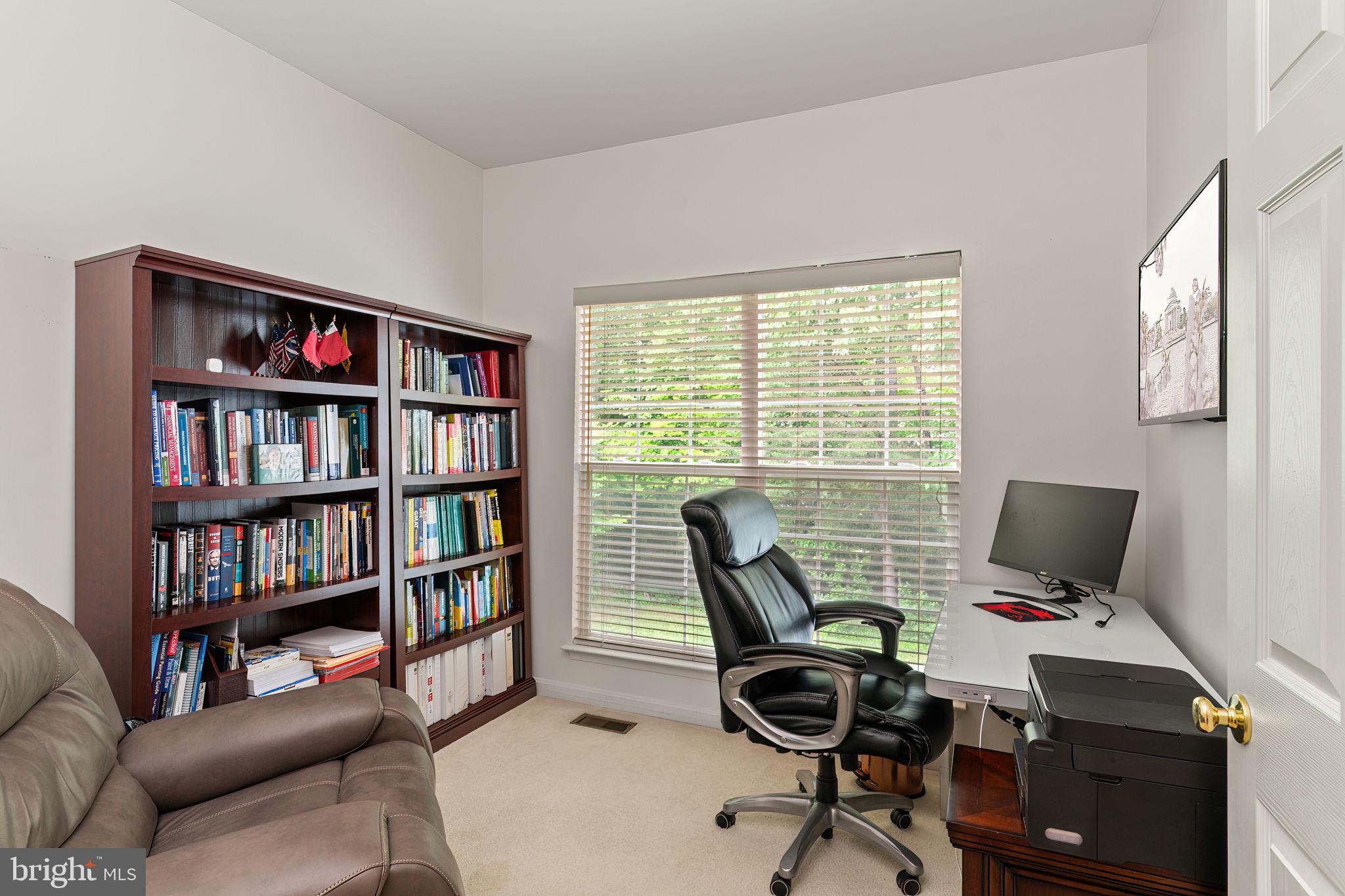 BLOOMS CROSSING - Residential Lease