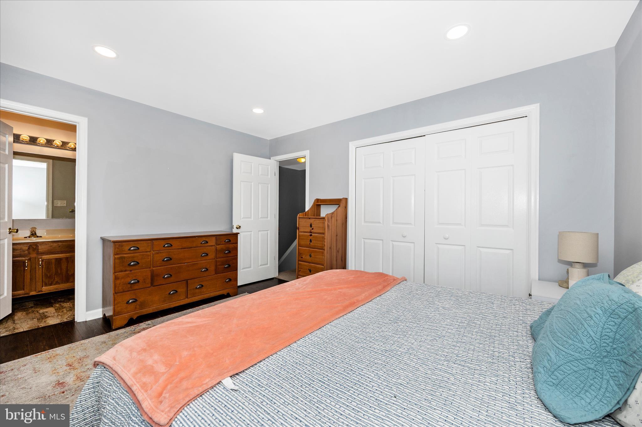 WHITTIER - Residential