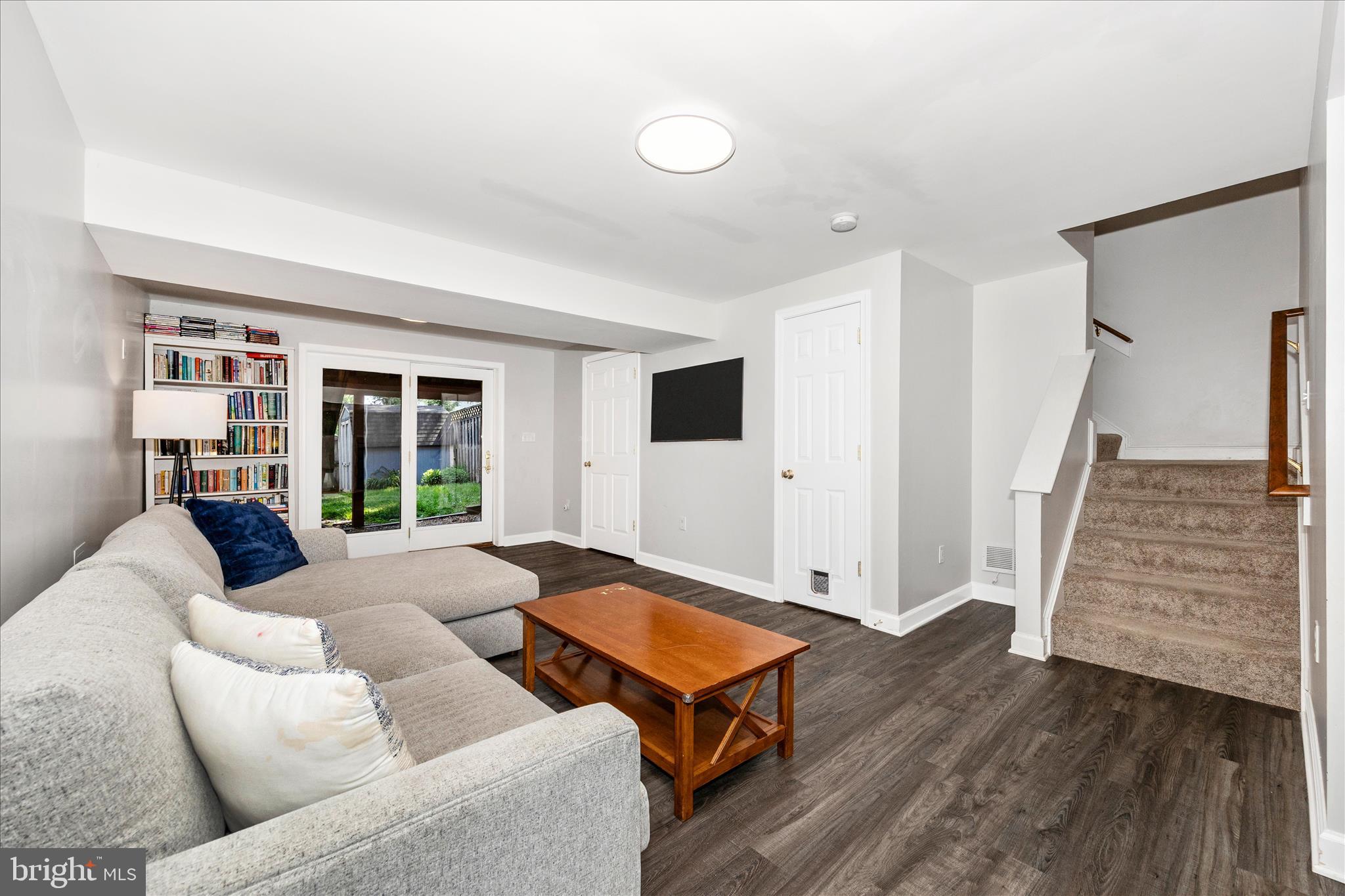 WHITTIER - Residential