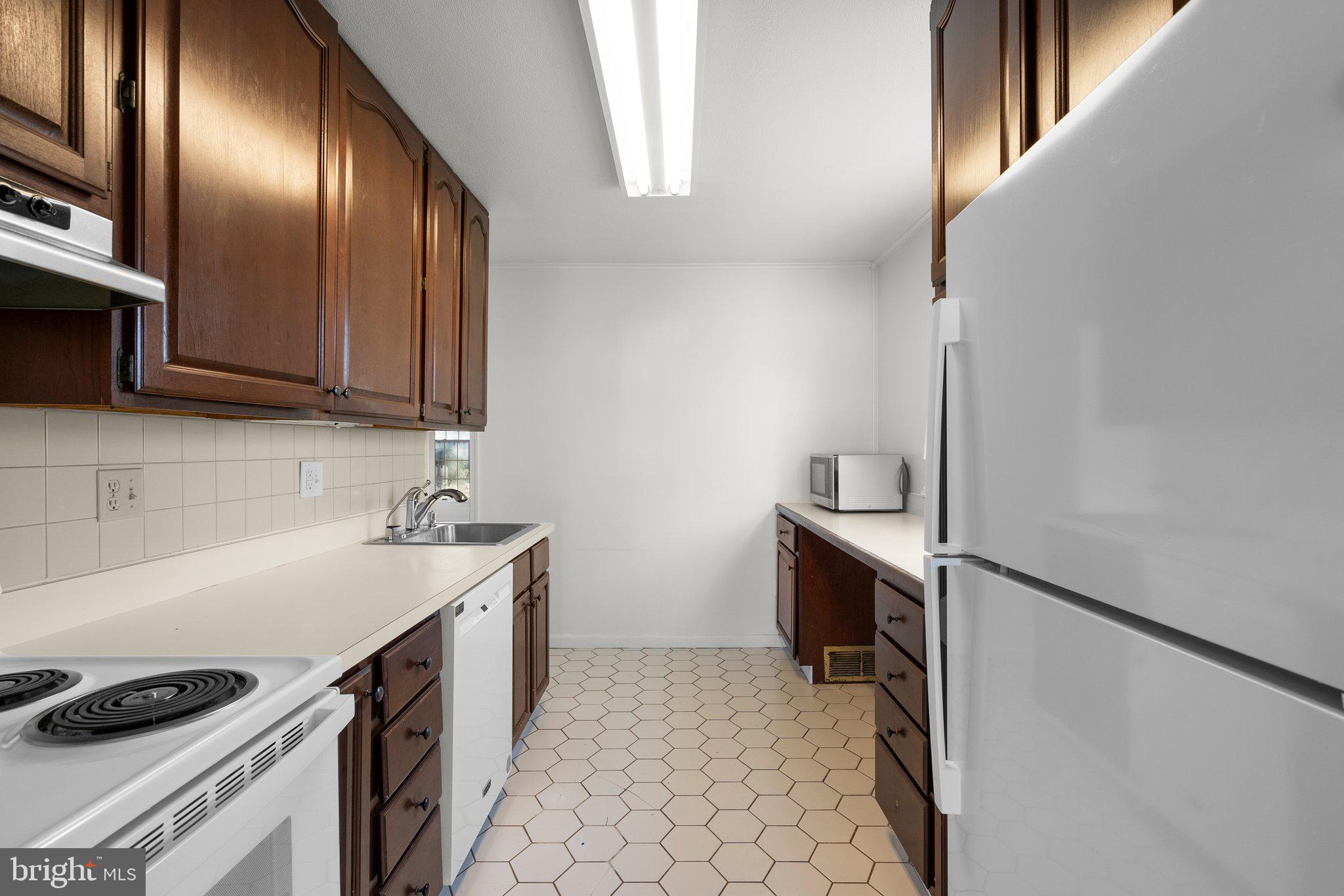 ROCKLAND - Residential