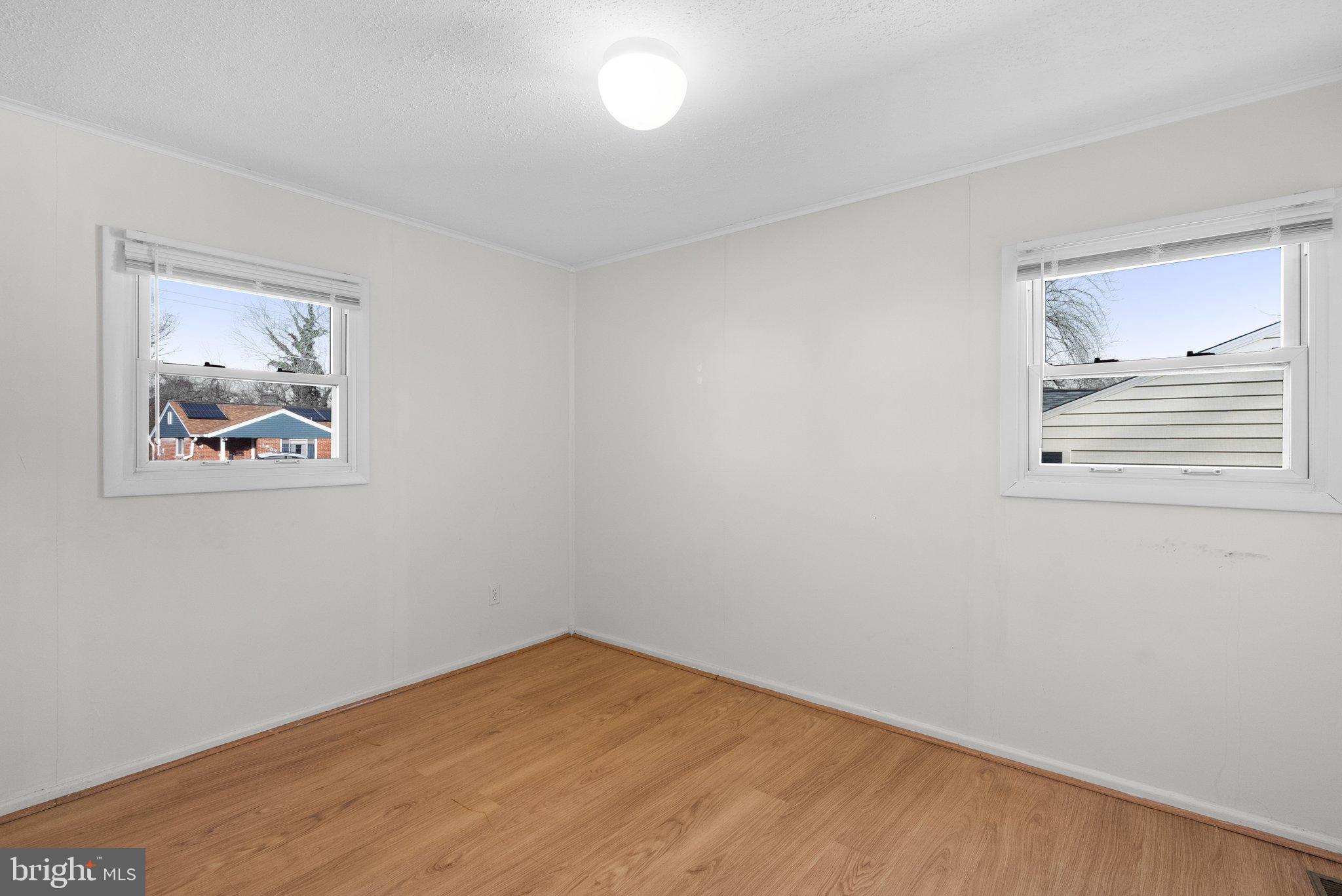 ROCKLAND - Residential