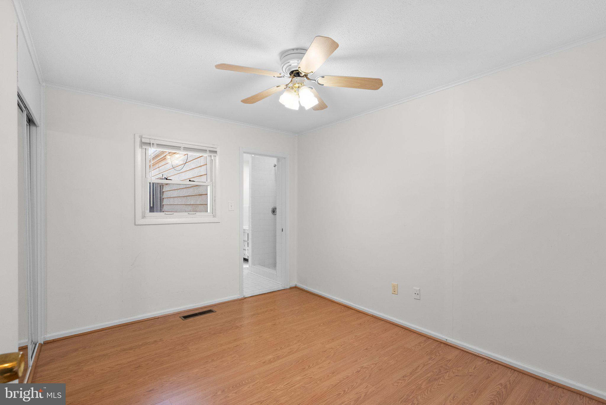 ROCKLAND - Residential